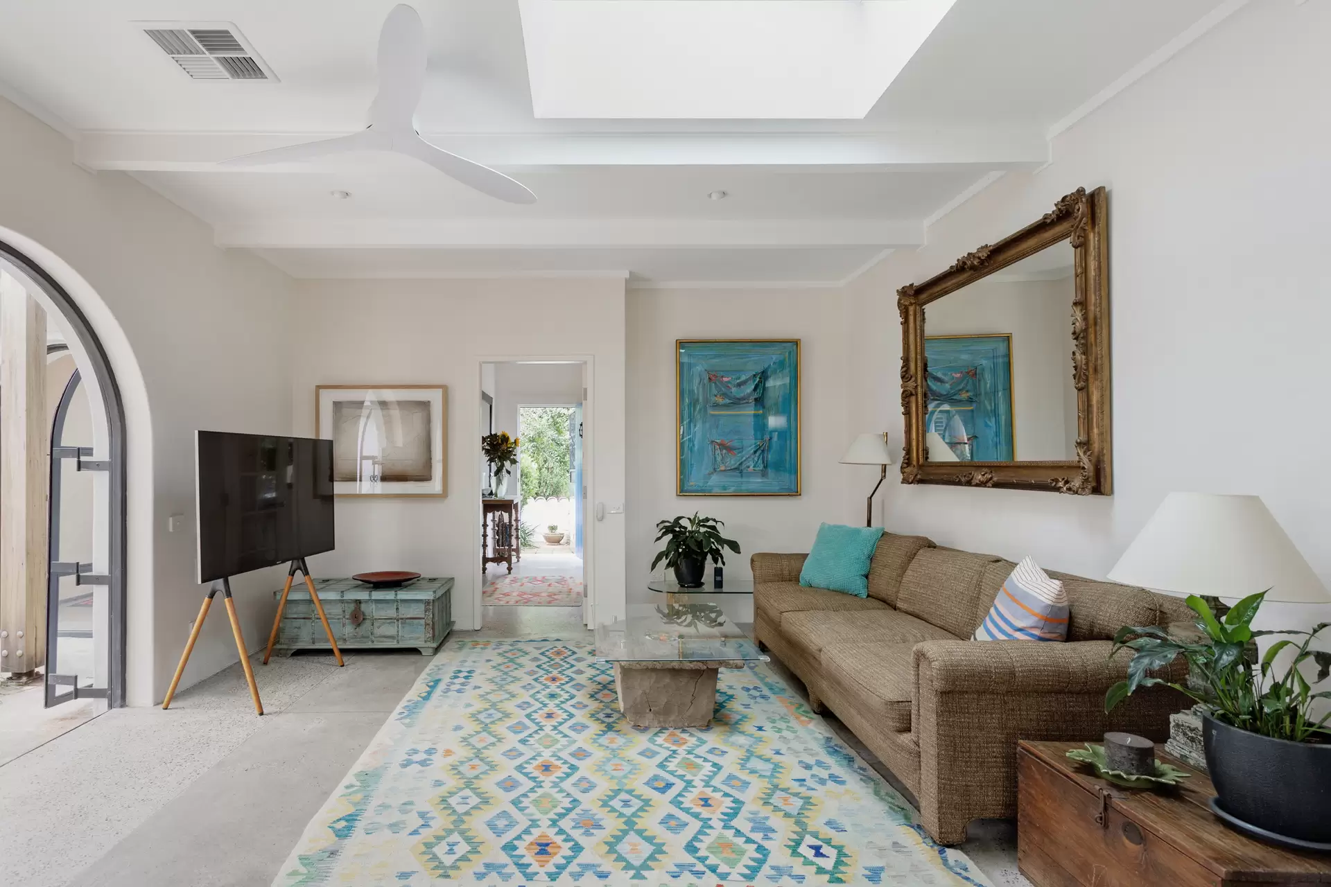 18-20 Artlett Street, Edgecliff Sold by Sydney Sotheby's International Realty - image 1