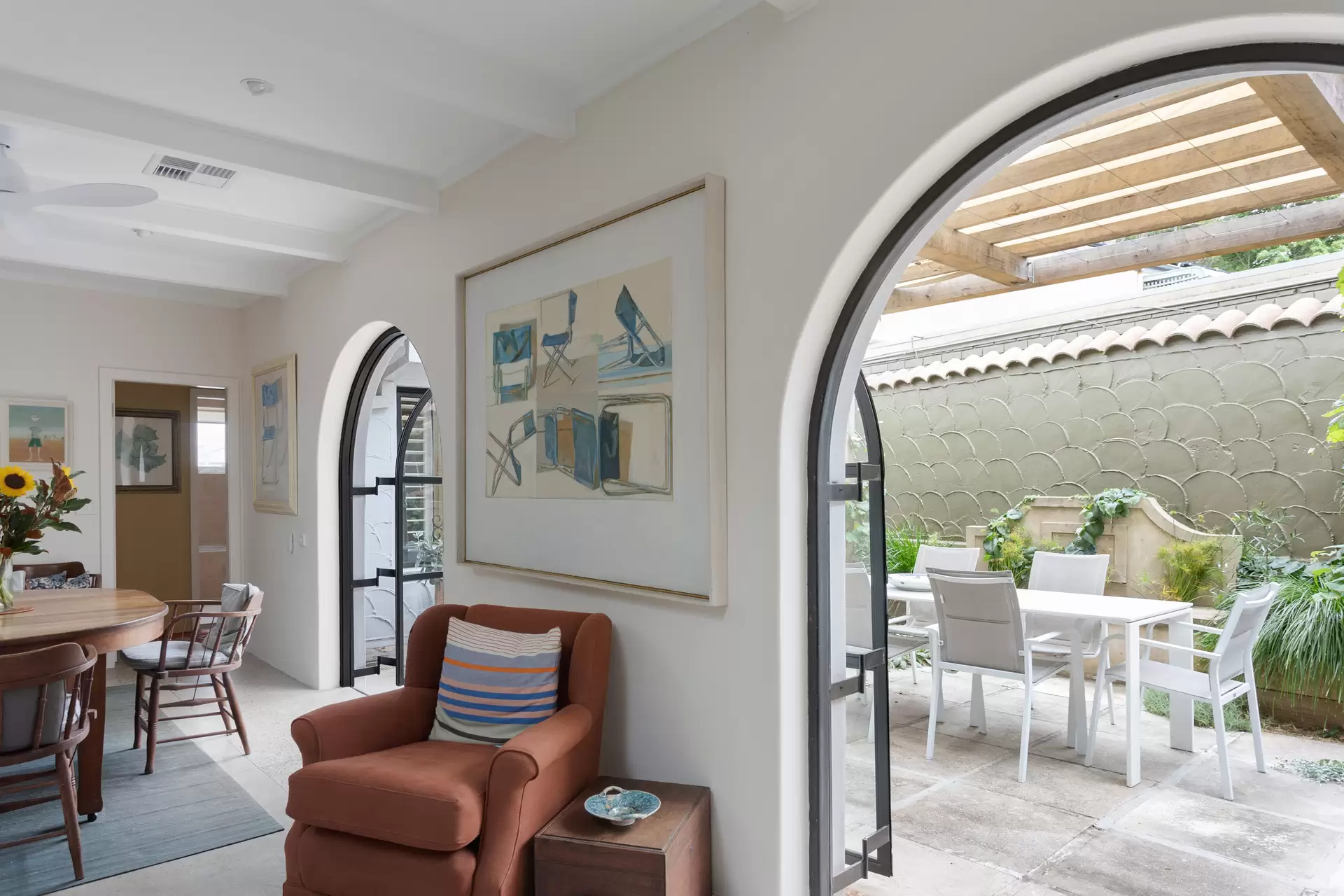 18-20 Artlett Street, Edgecliff Sold by Sydney Sotheby's International Realty - image 1
