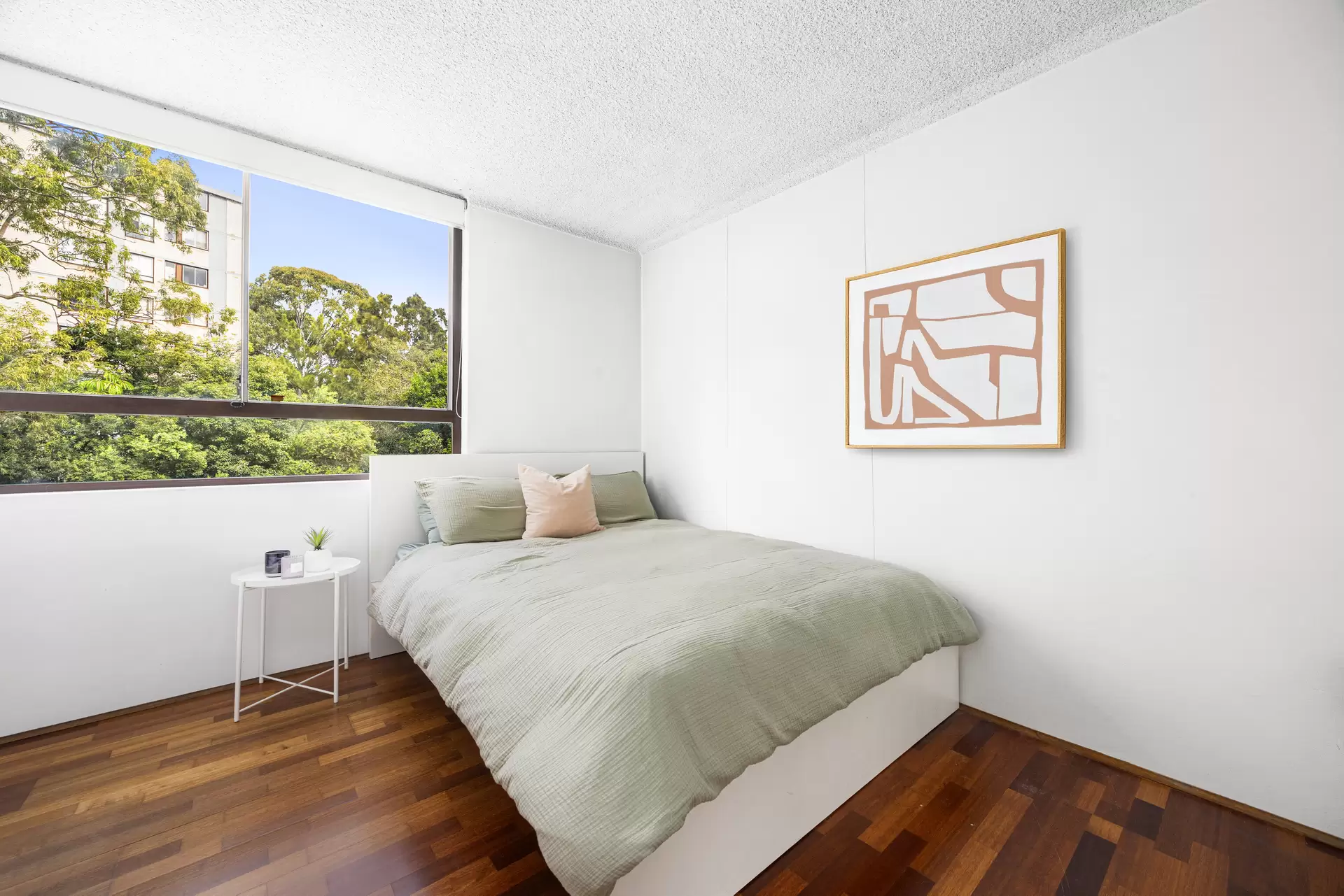 2A/16 Bligh Place, Randwick Sold by Sydney Sotheby's International Realty - image 1