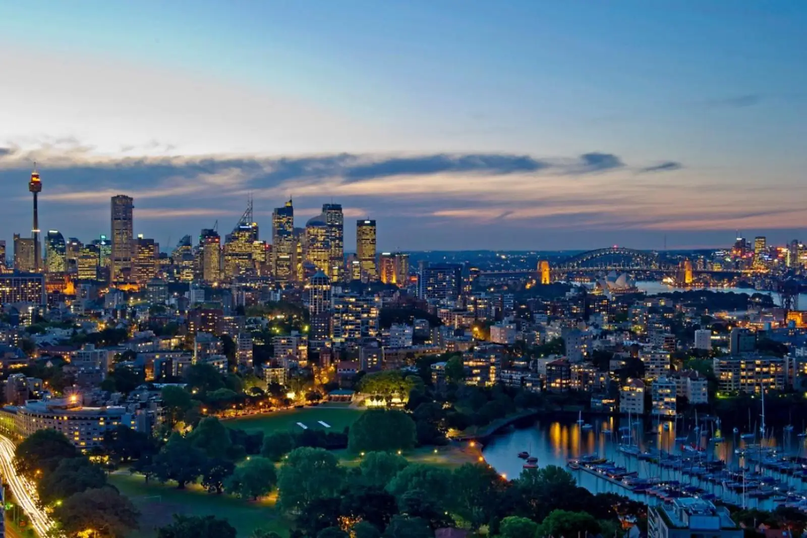 13A/3 Darling Point Road, Darling Point Leased by Sydney Sotheby's International Realty - image 1
