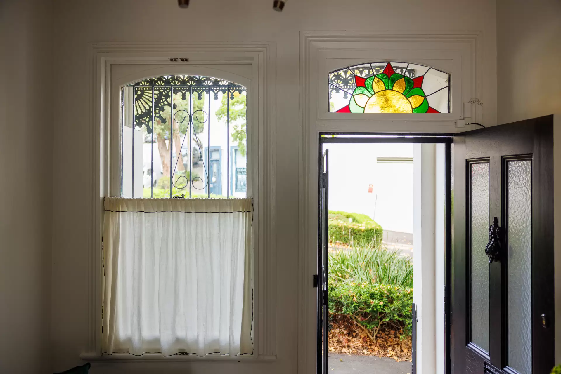 114 Sutherland Street, Paddington Sold by Sydney Sotheby's International Realty - image 1