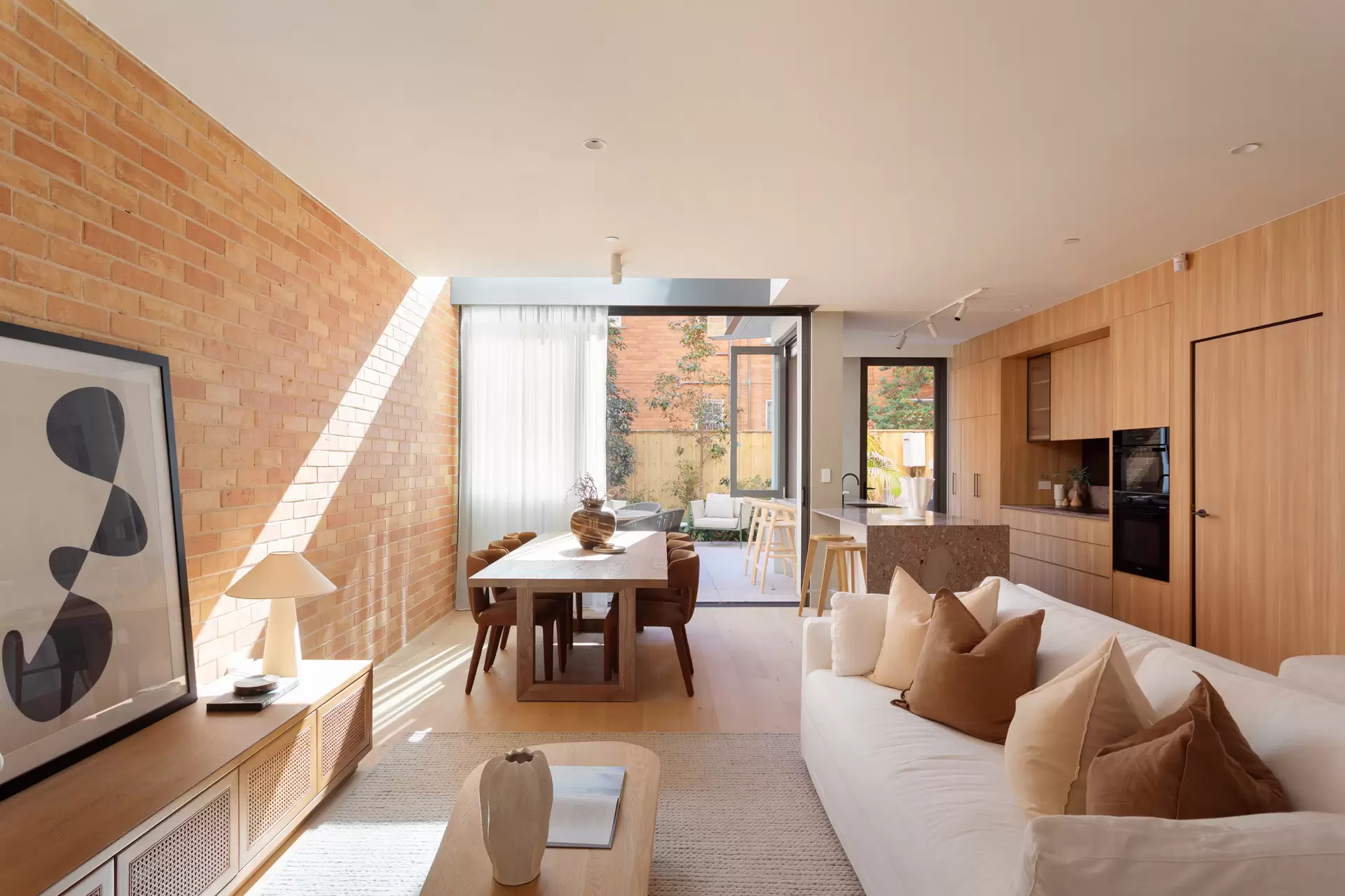 Terrace 4/16 Botany Street, Randwick Sold by Sydney Sotheby's International Realty - image 1