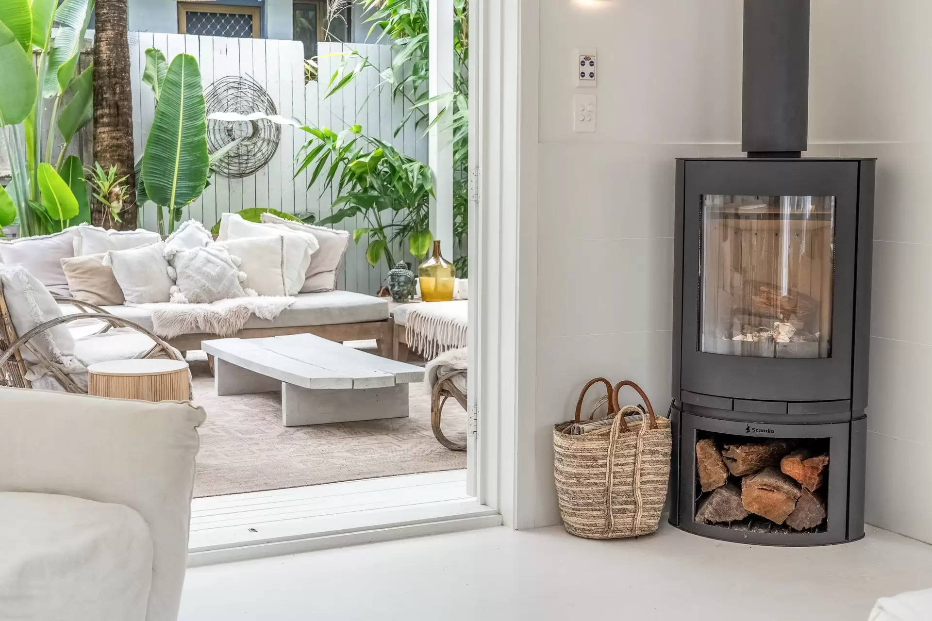 2/6 Bryce Street, Suffolk Park Sold by Sydney Sotheby's International Realty - image 4