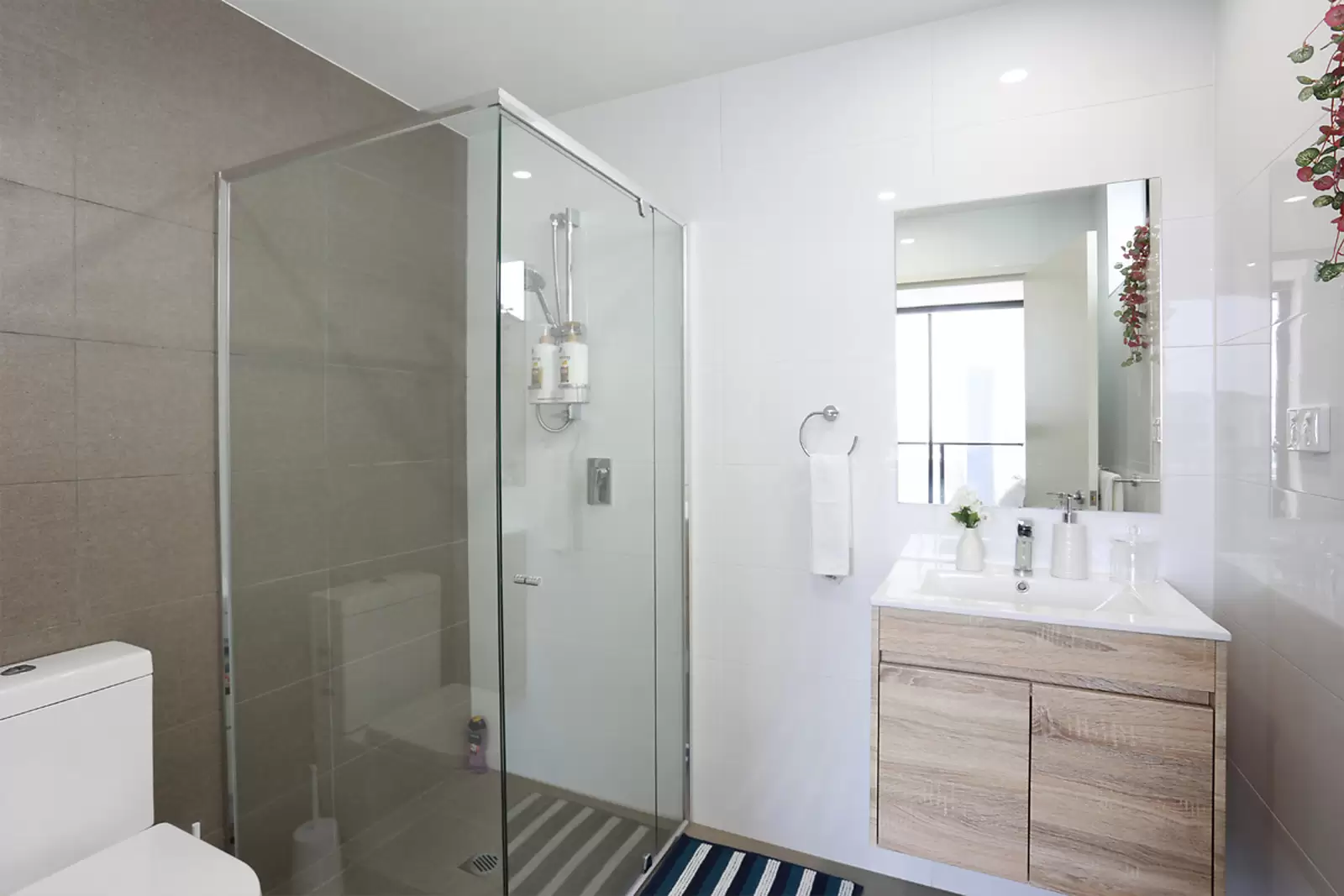 1601/11 Hassall Street, Parramatta For Sale by Sydney Sotheby's International Realty - image 9