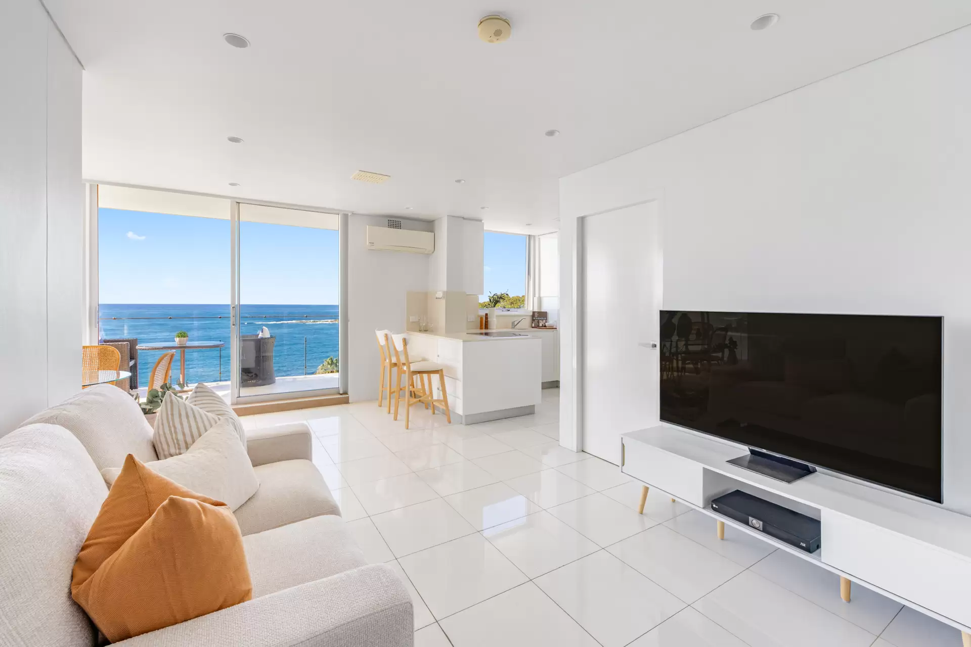 27/58-60 Carr Street, Coogee Sold by Sydney Sotheby's International Realty - image 8