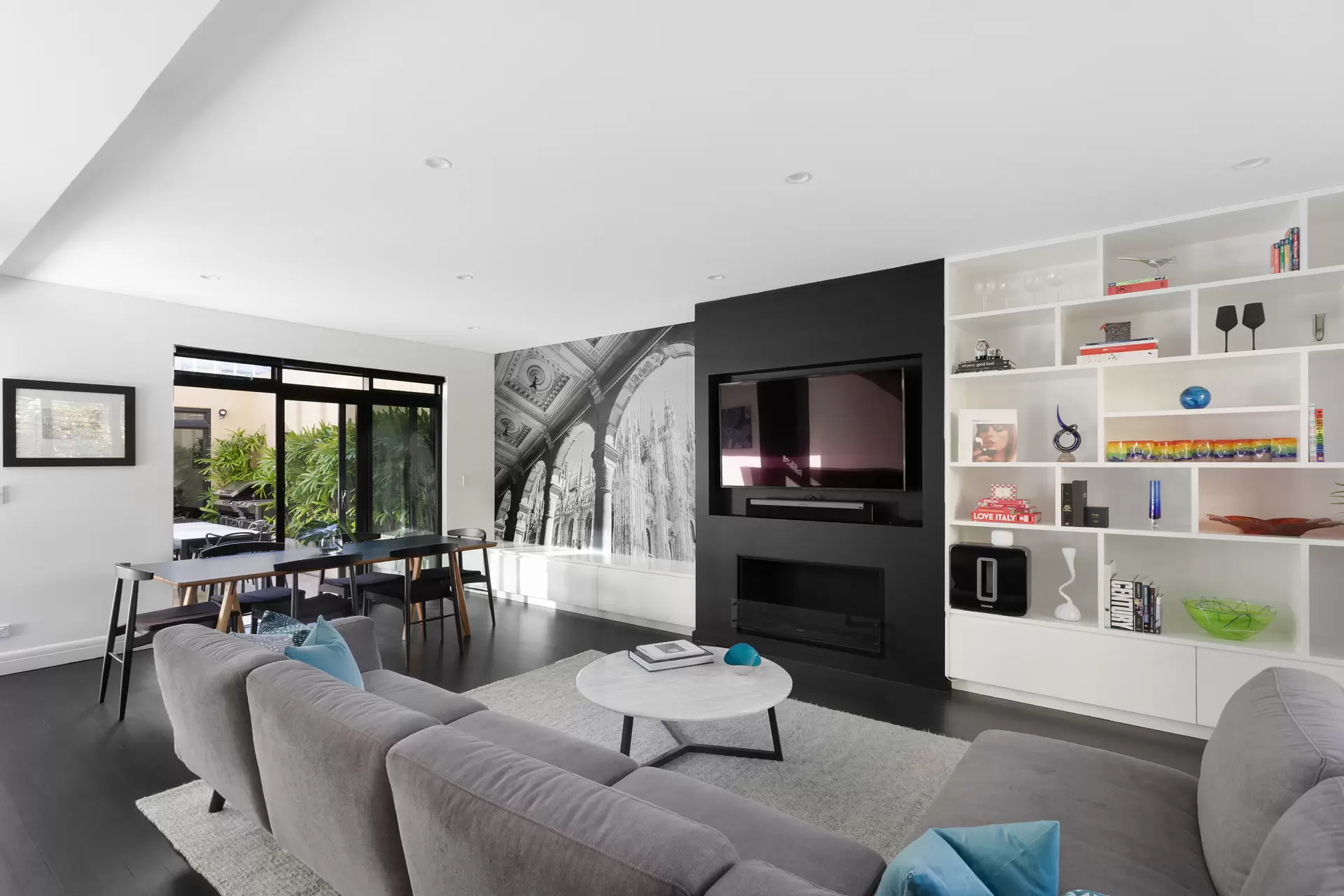33 Mount Street Walk, Pyrmont Sold by Sydney Sotheby's International Realty - image 1