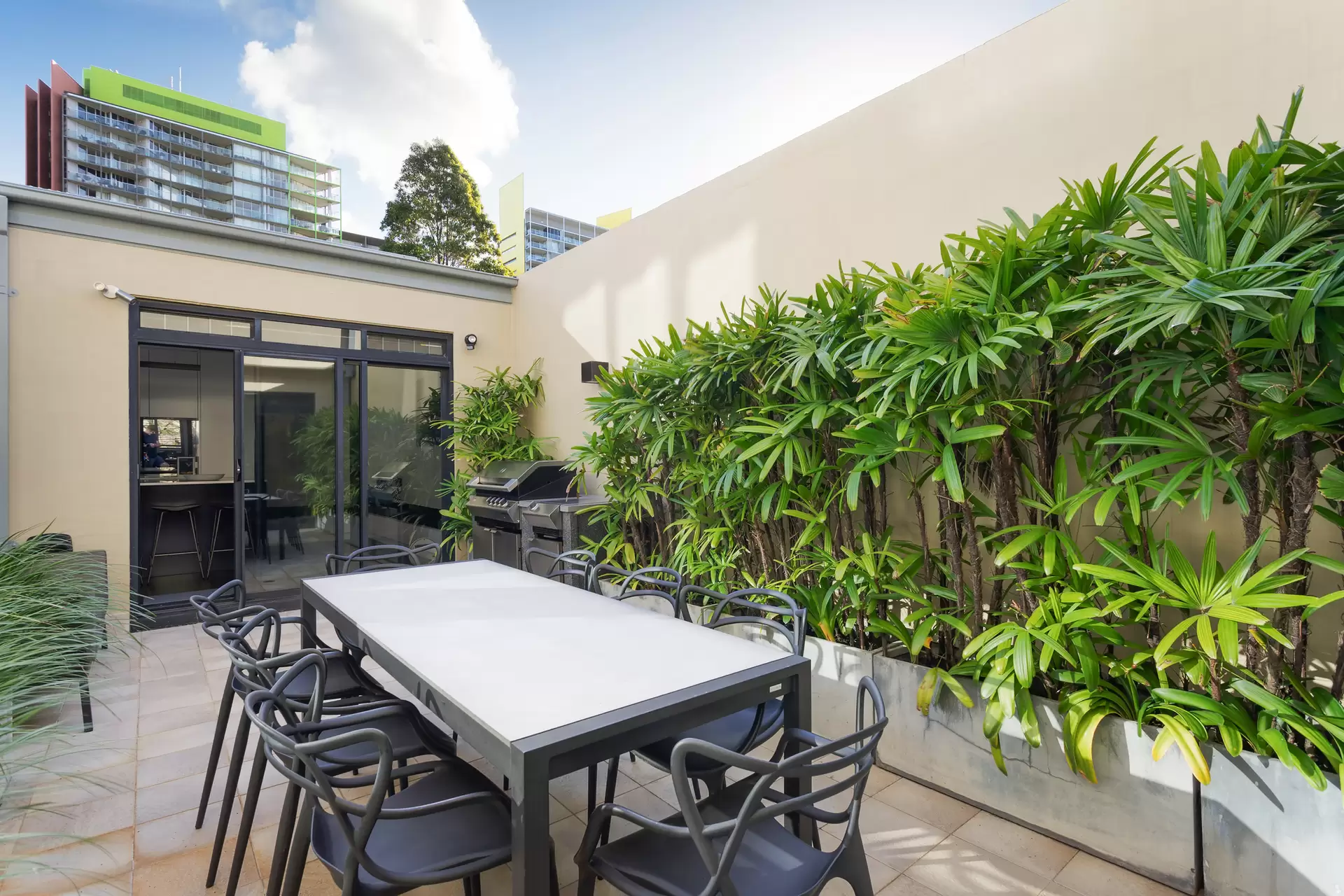 33 Mount Street Walk, Pyrmont Sold by Sydney Sotheby's International Realty - image 1