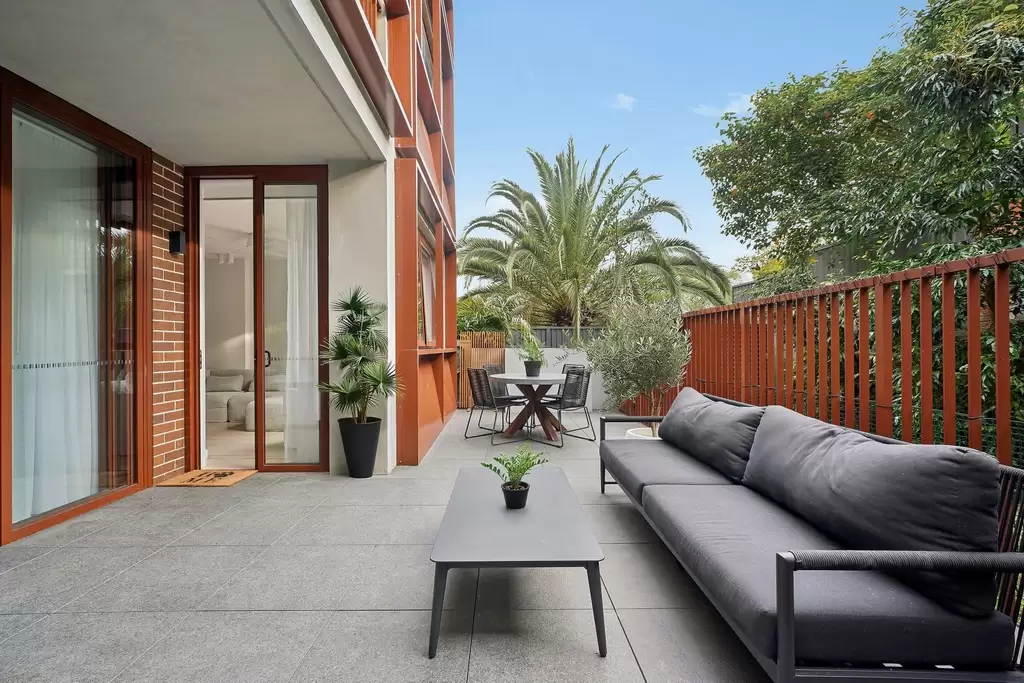 2/40 Dutruc Street, Randwick Sold by Sydney Sotheby's International Realty
