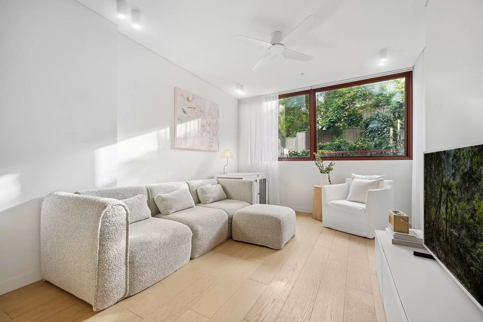 2/40 Dutruc Street, Randwick Sold by Sydney Sotheby's International Realty - image 4