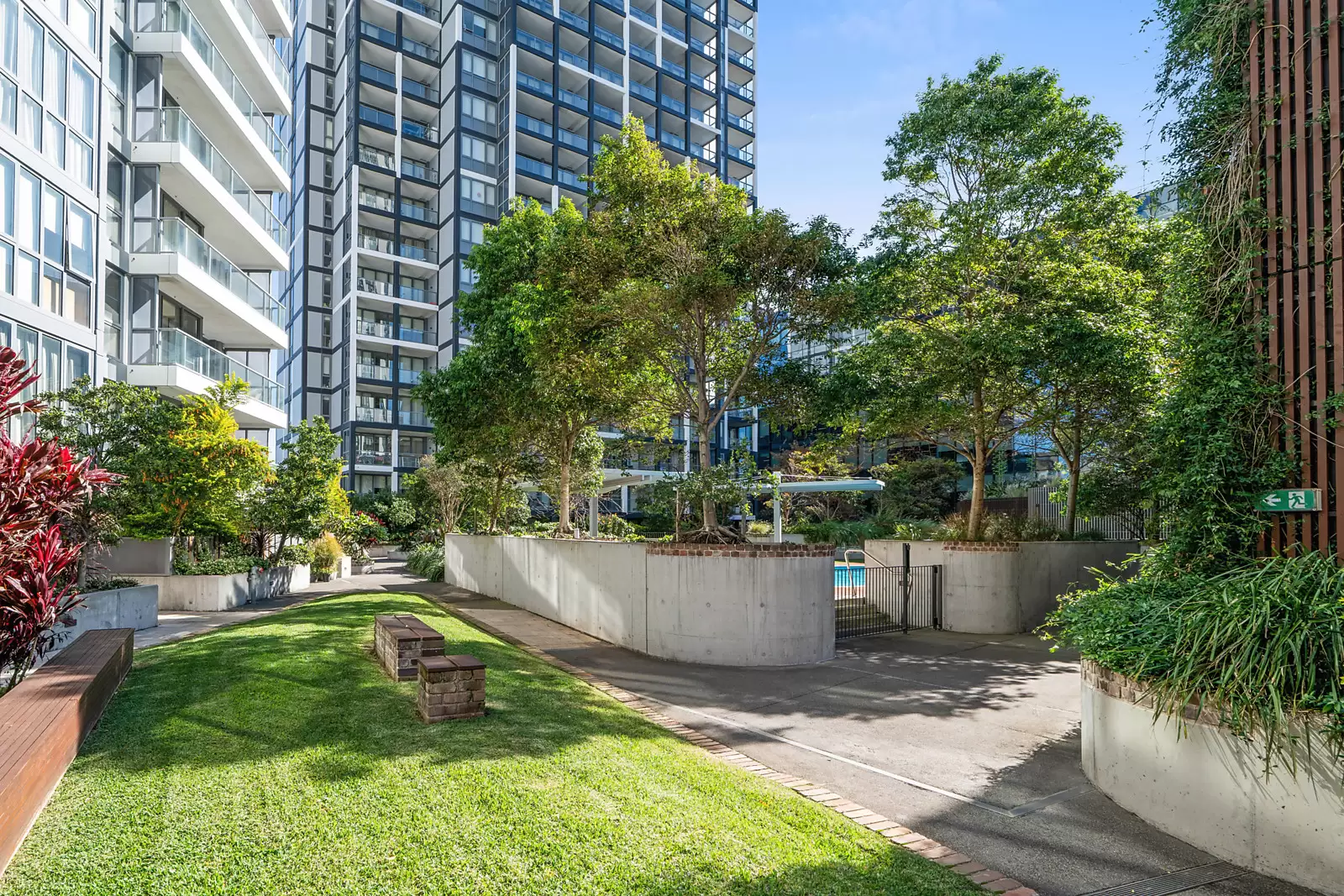 3372/65 Tumbalong Boulevard, Haymarket For Sale by Sydney Sotheby's International Realty - image 18