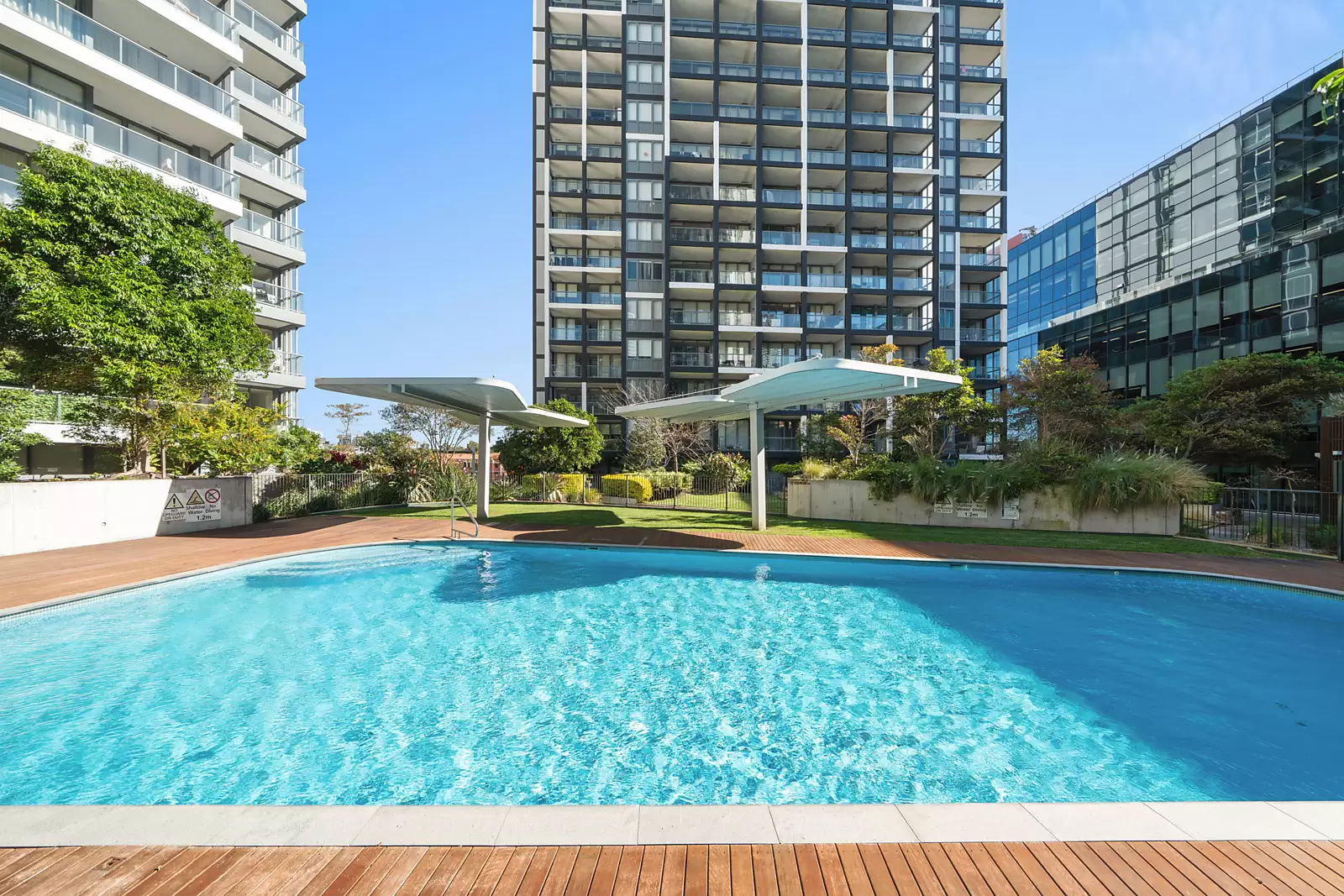 3372/65 Tumbalong Boulevard, Haymarket For Sale by Sydney Sotheby's International Realty - image 17