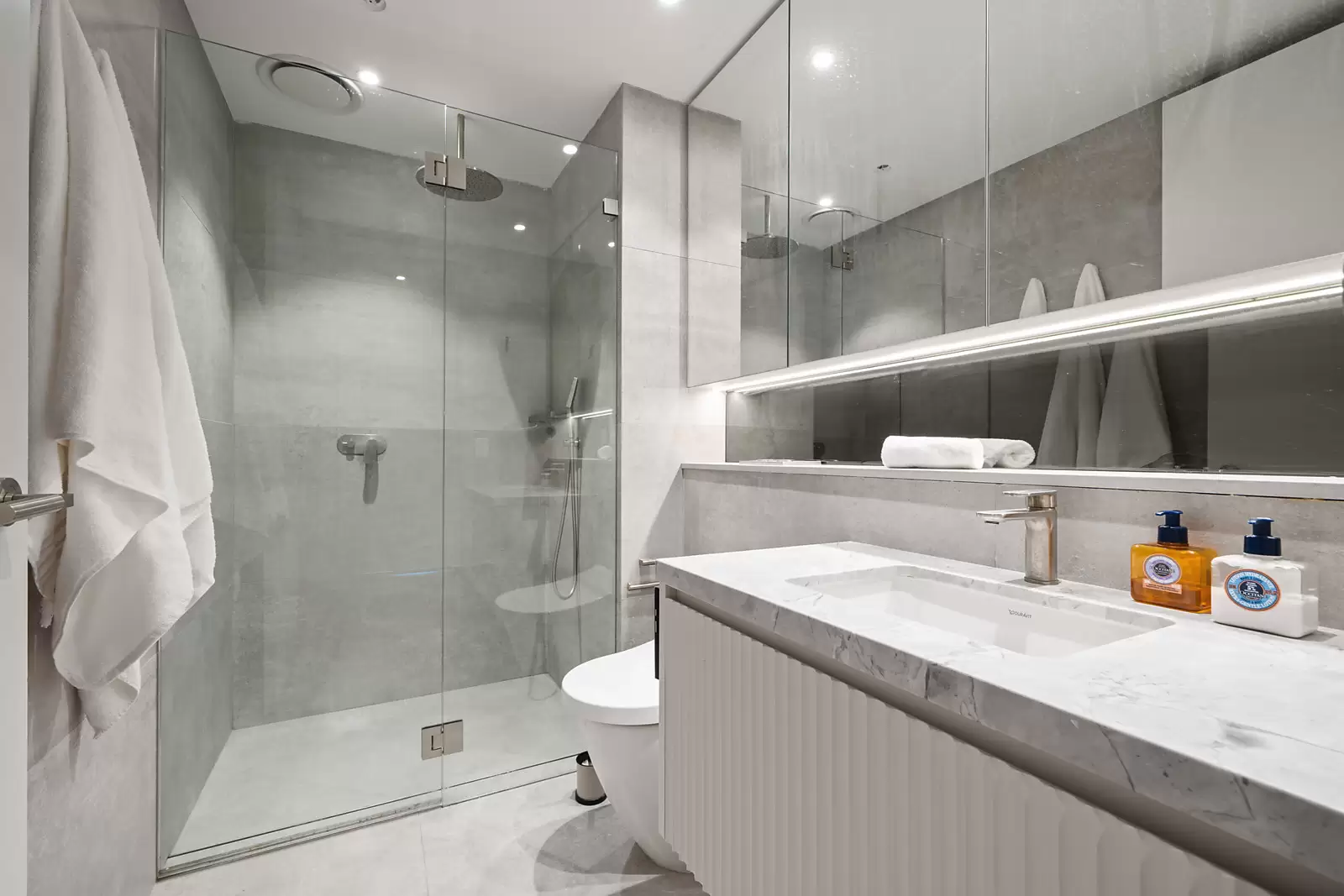 3372/65 Tumbalong Boulevard, Haymarket For Sale by Sydney Sotheby's International Realty - image 11
