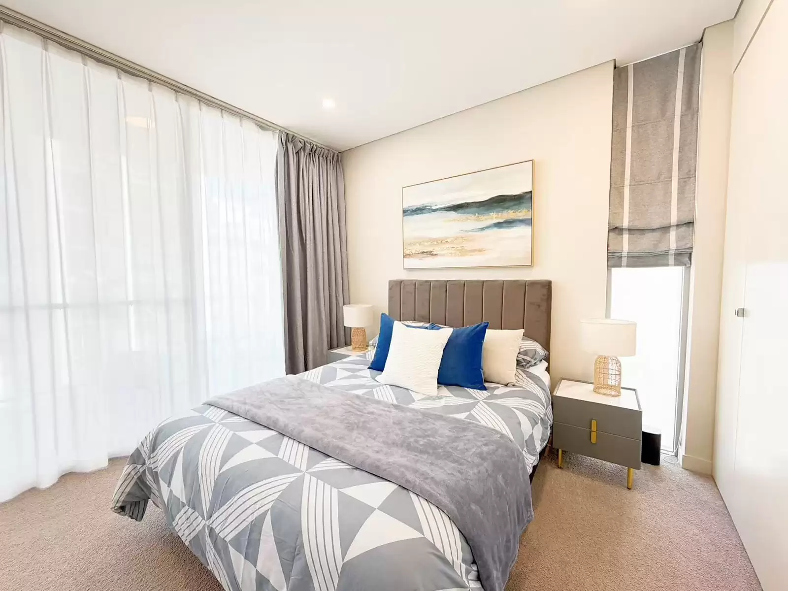 601/350 Oxford Street, Bondi Junction For Sale by Sydney Sotheby's International Realty - image 5
