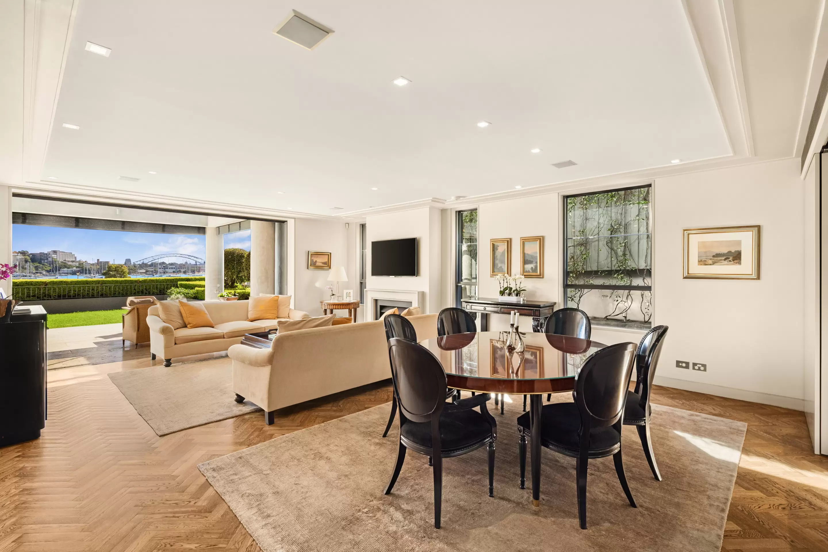 1/53 New Beach Road, Darling Point For Sale by Sydney Sotheby's International Realty - image 3
