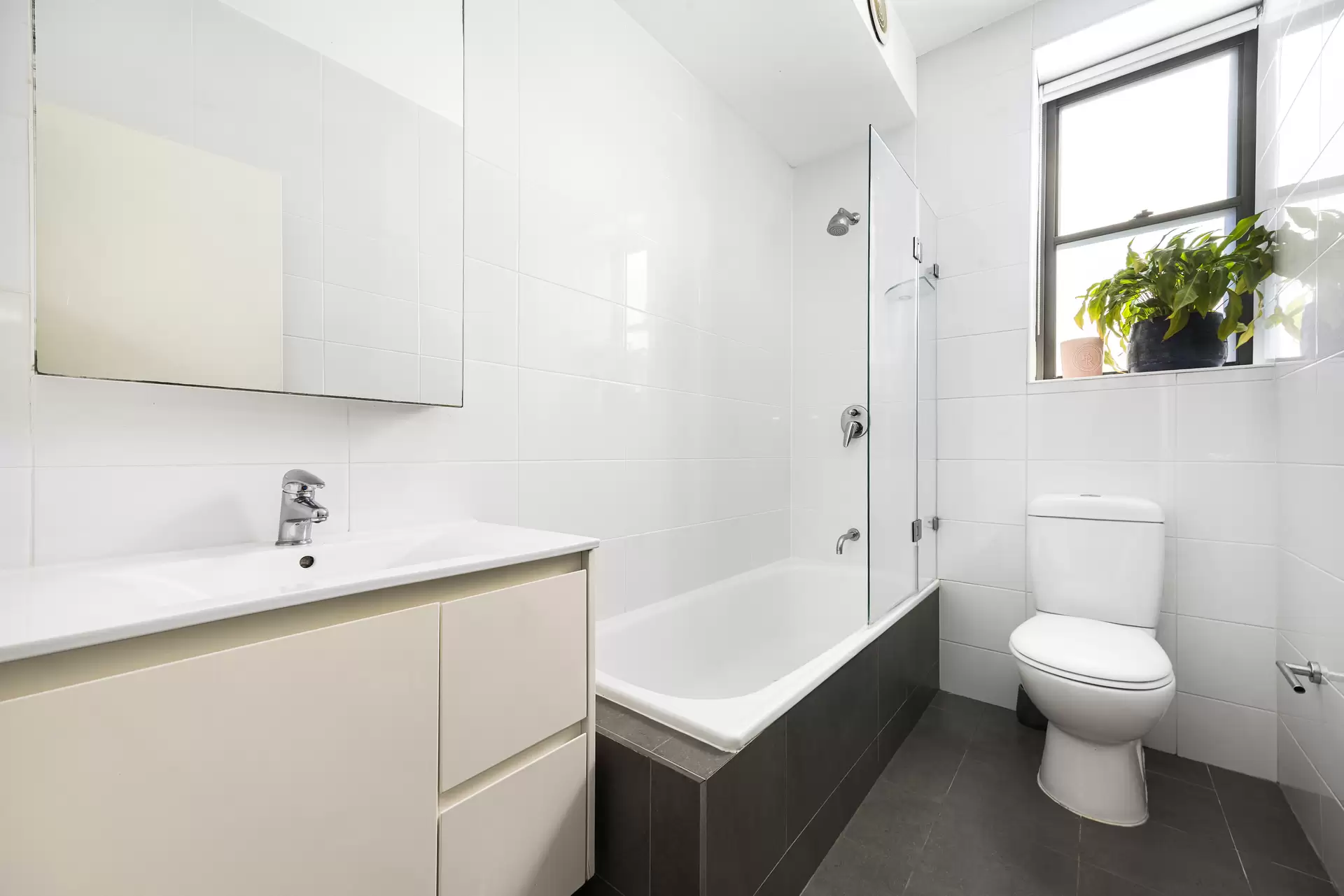 1/171-173 Carrington Road (Access Via Carrington Lane), Coogee Sold by Sydney Sotheby's International Realty - image 1