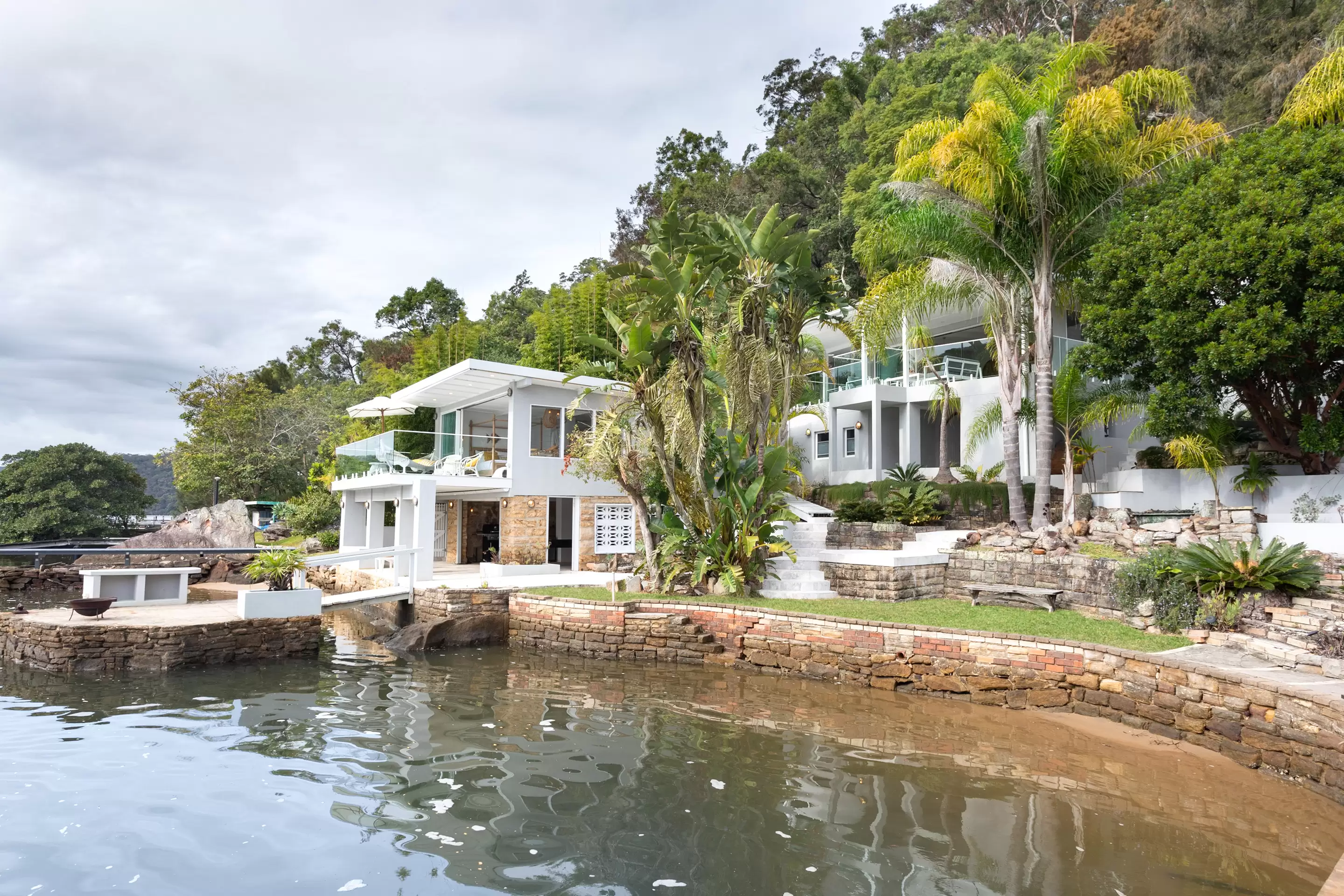 24 & 25 Coba Point, Berowra Waters For Sale by Sydney Sotheby's International Realty - image 2