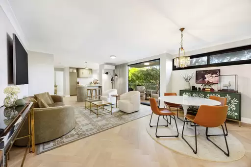 15/54 Darling Point Road, Darling Point Leased by Sydney Sotheby's International Realty