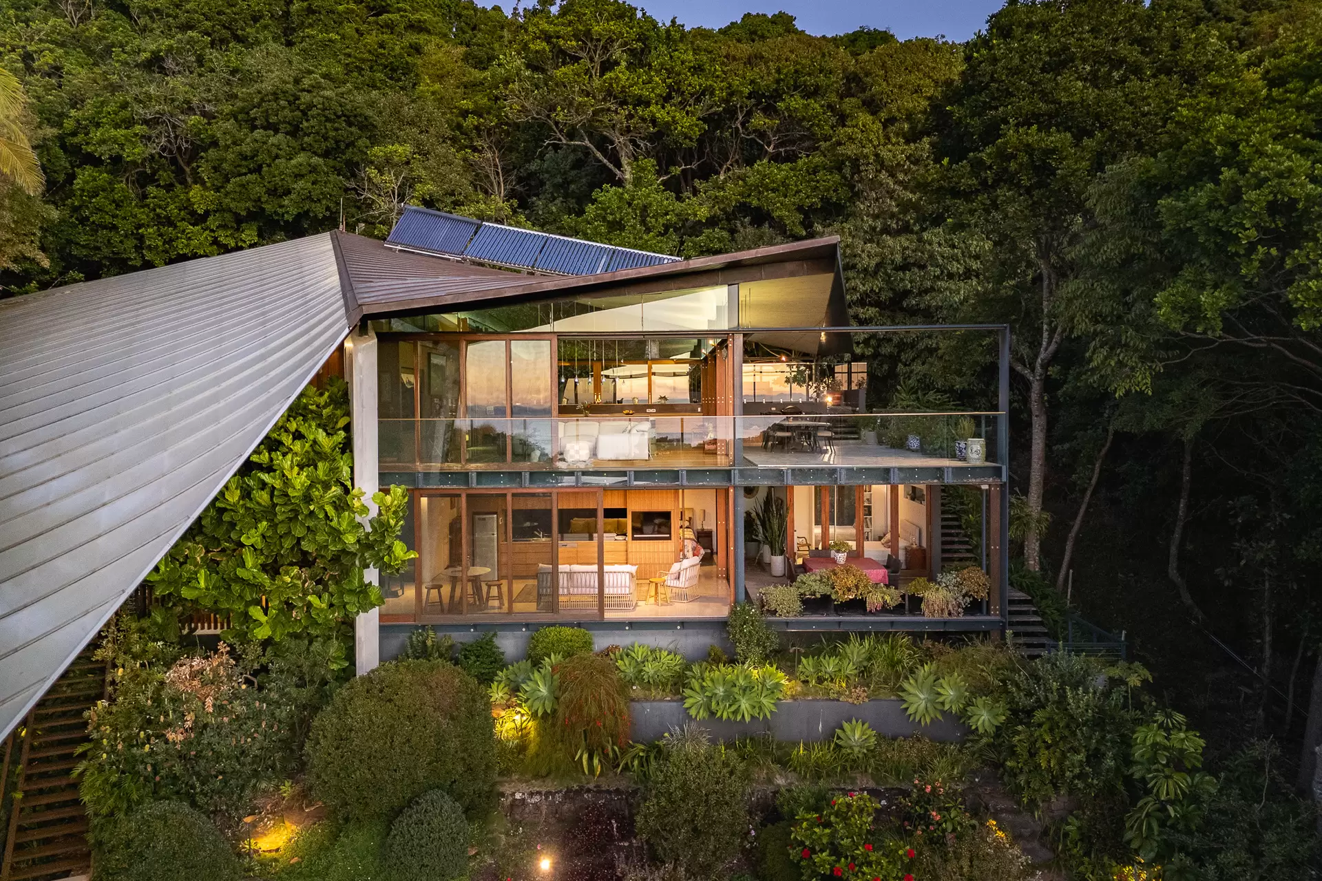 59 Brownell Drive, Byron Bay For Sale by Sydney Sotheby's International Realty - image 1