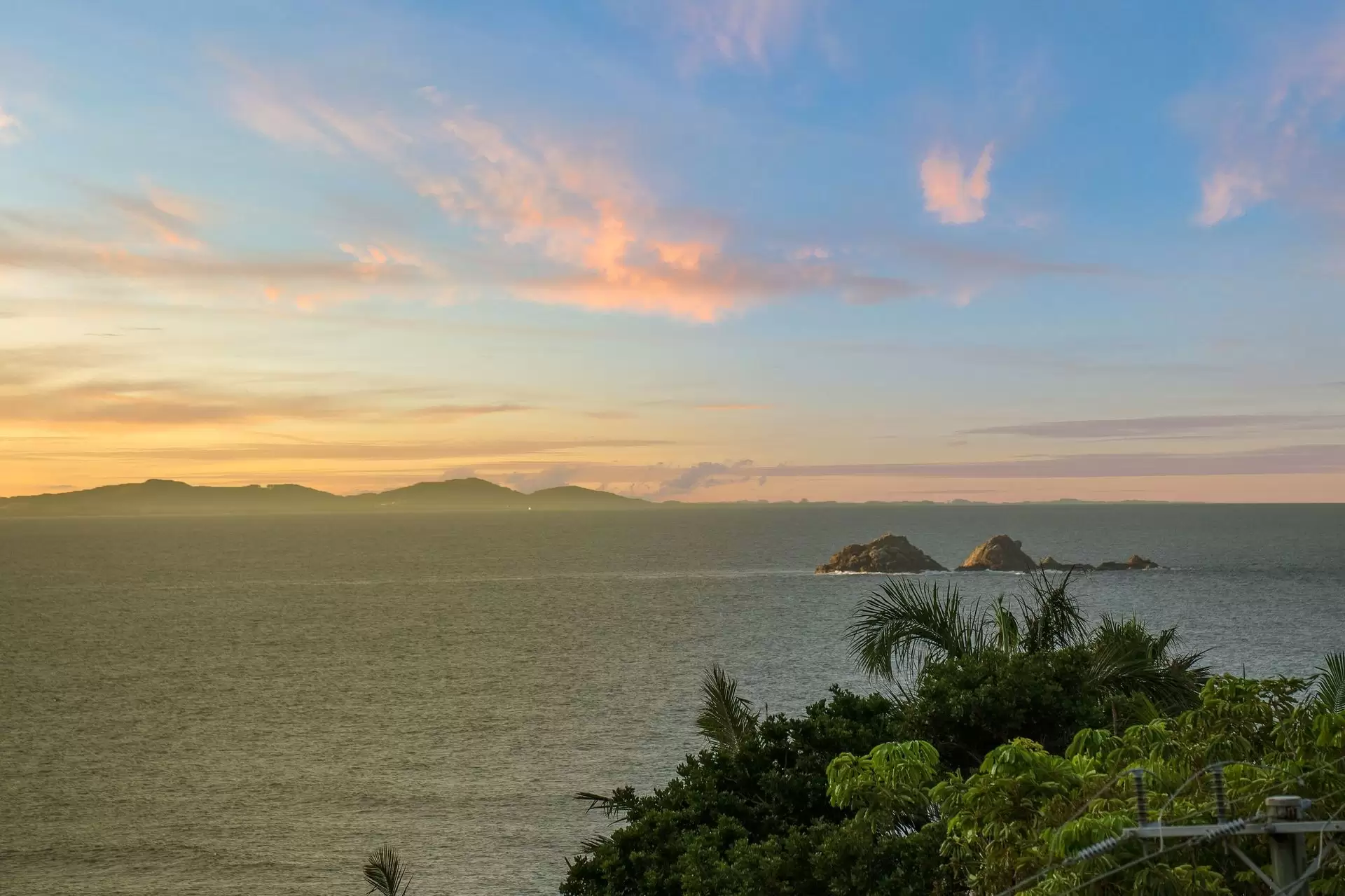 59 Brownell Drive, Byron Bay For Sale by Sydney Sotheby's International Realty - image 2