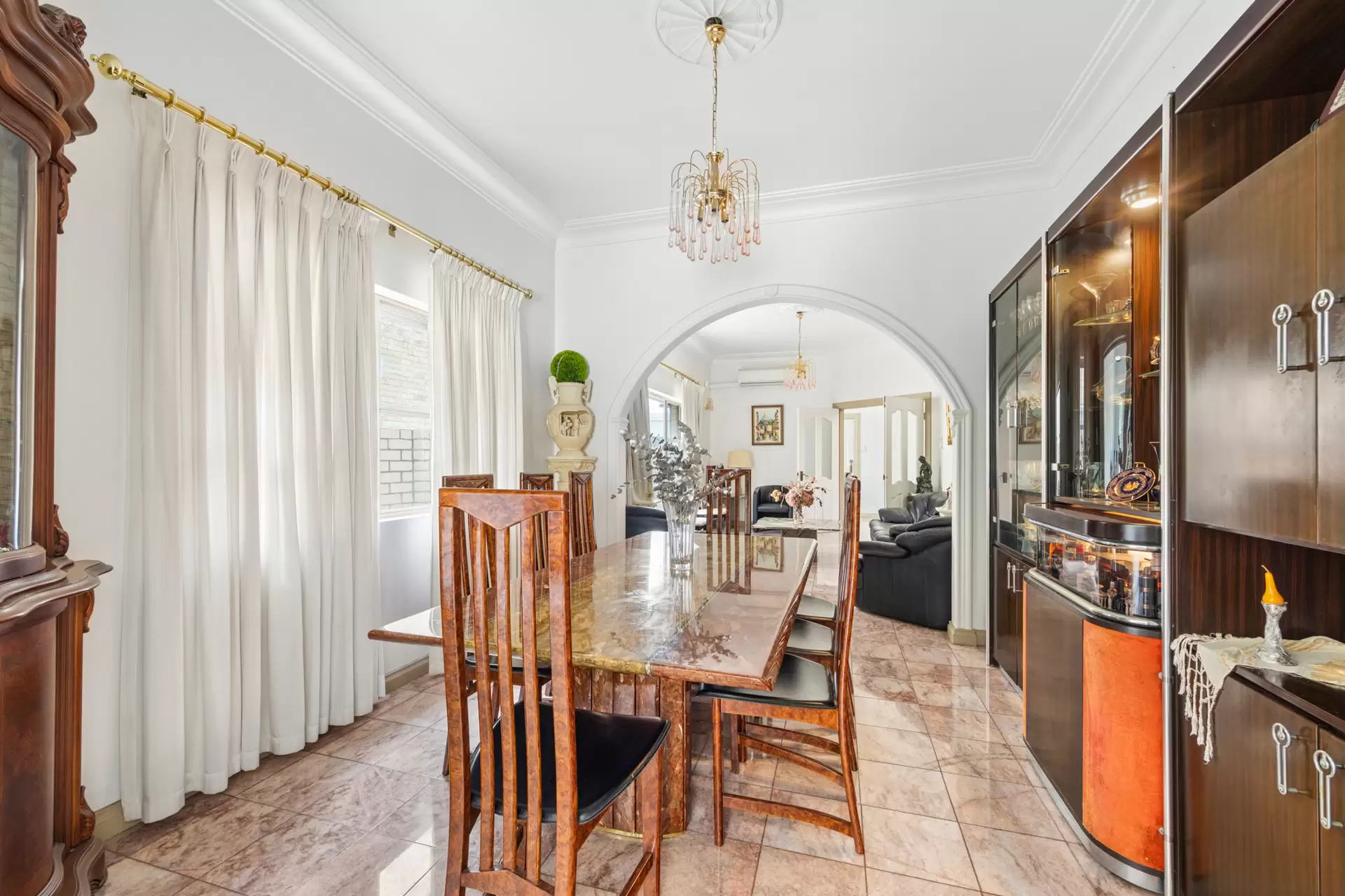 44 Middlemiss Street, Mascot For Sale by Sydney Sotheby's International Realty - image 5