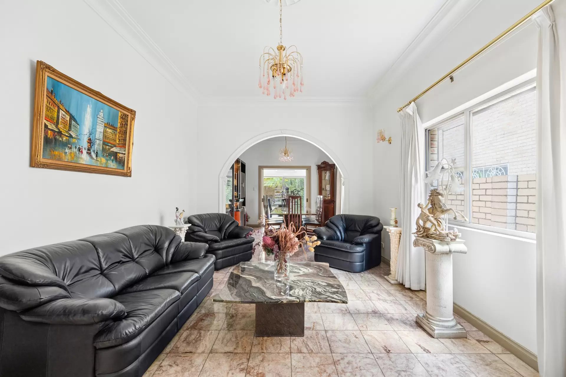 44 Middlemiss Street, Mascot For Sale by Sydney Sotheby's International Realty - image 2