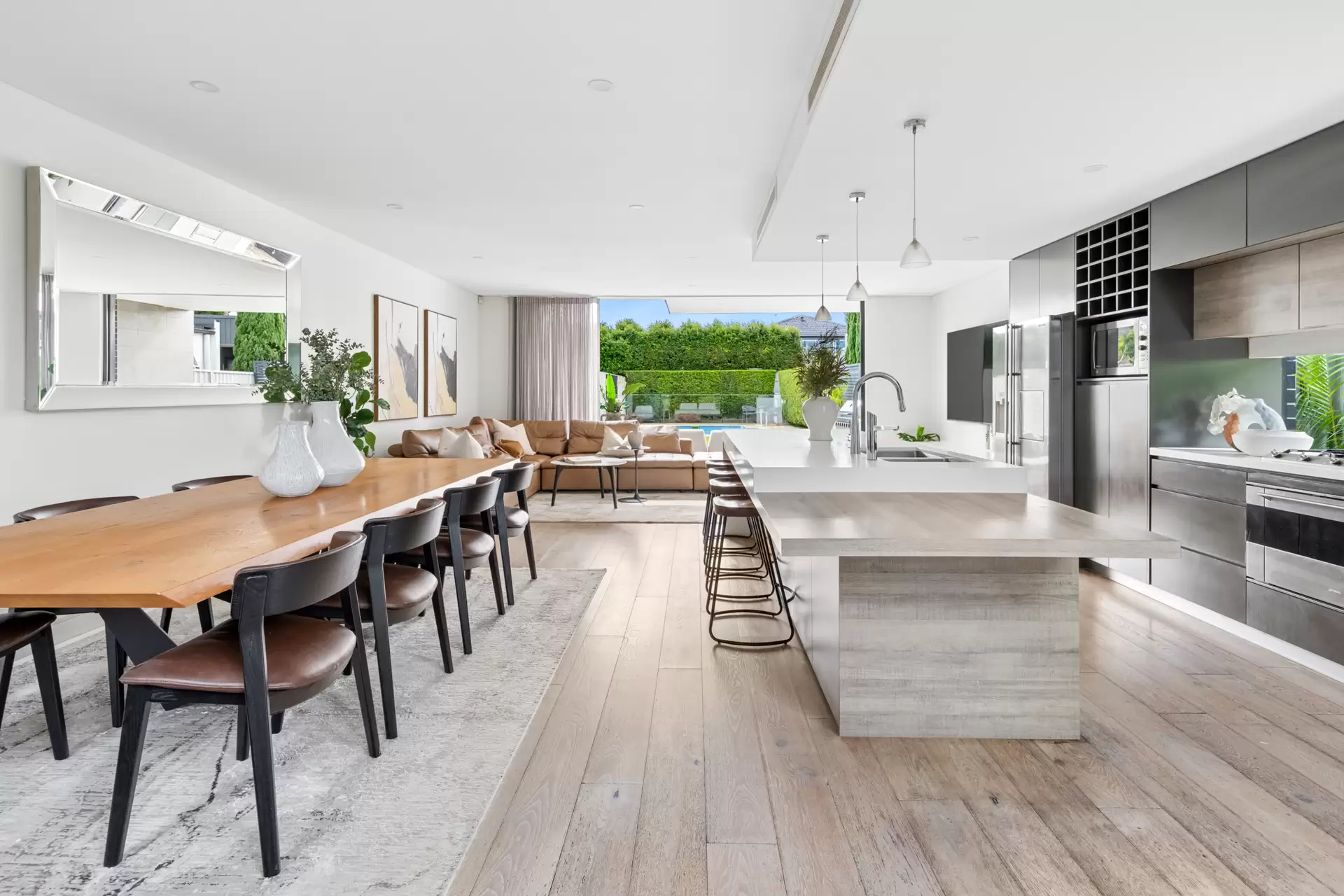 143 King Street, Mascot Sold by Sydney Sotheby's International Realty - image 2
