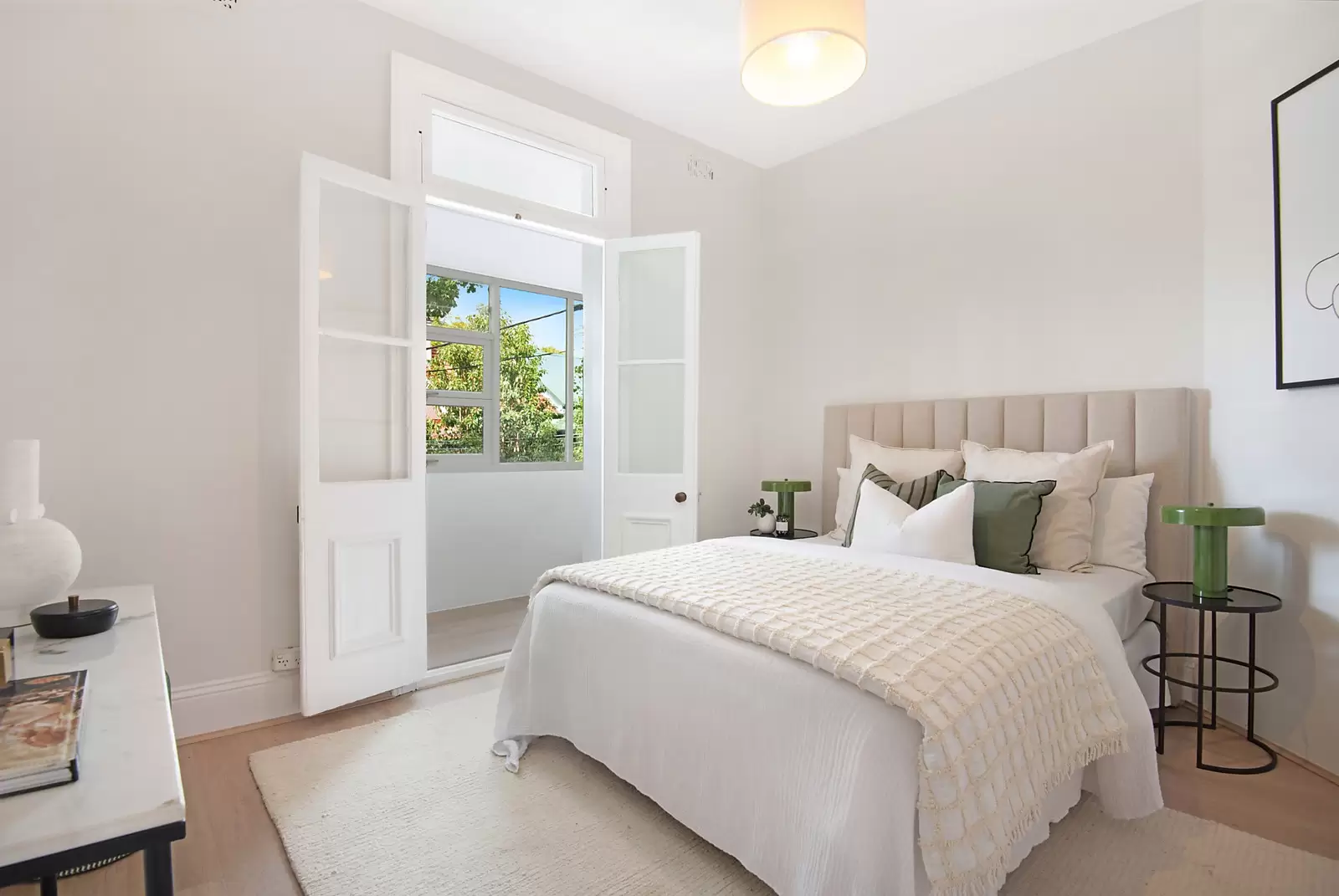 5 Lyndhurst Street, Glebe Sold by Sydney Sotheby's International Realty - image 3