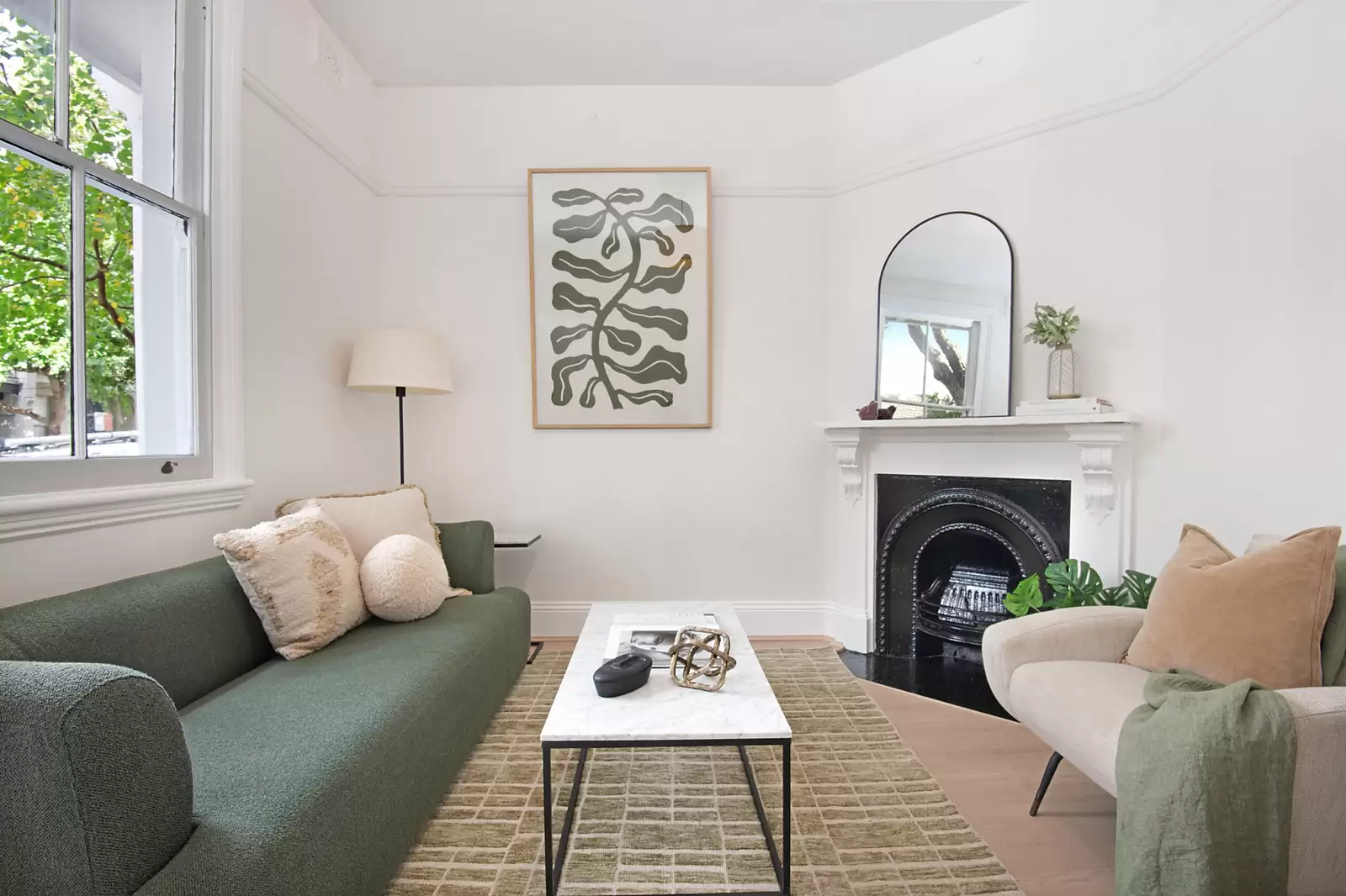 5 Lyndhurst Street, Glebe Sold by Sydney Sotheby's International Realty - image 1