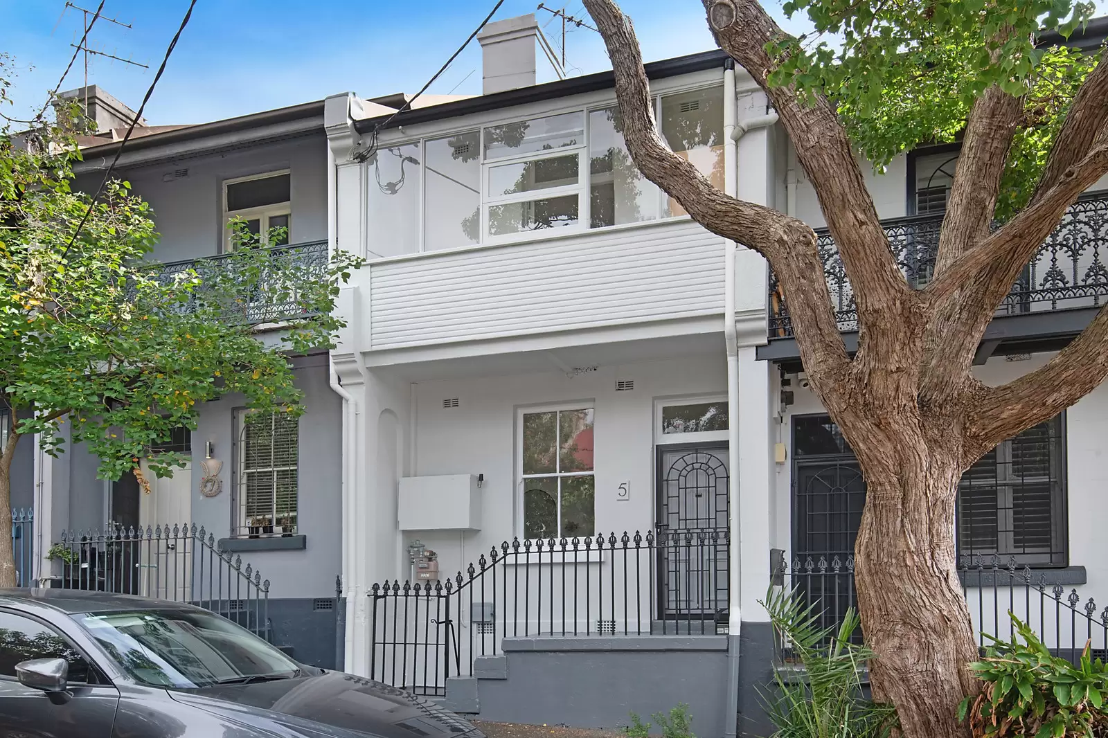 5 Lyndhurst Street, Glebe Sold by Sydney Sotheby's International Realty - image 10