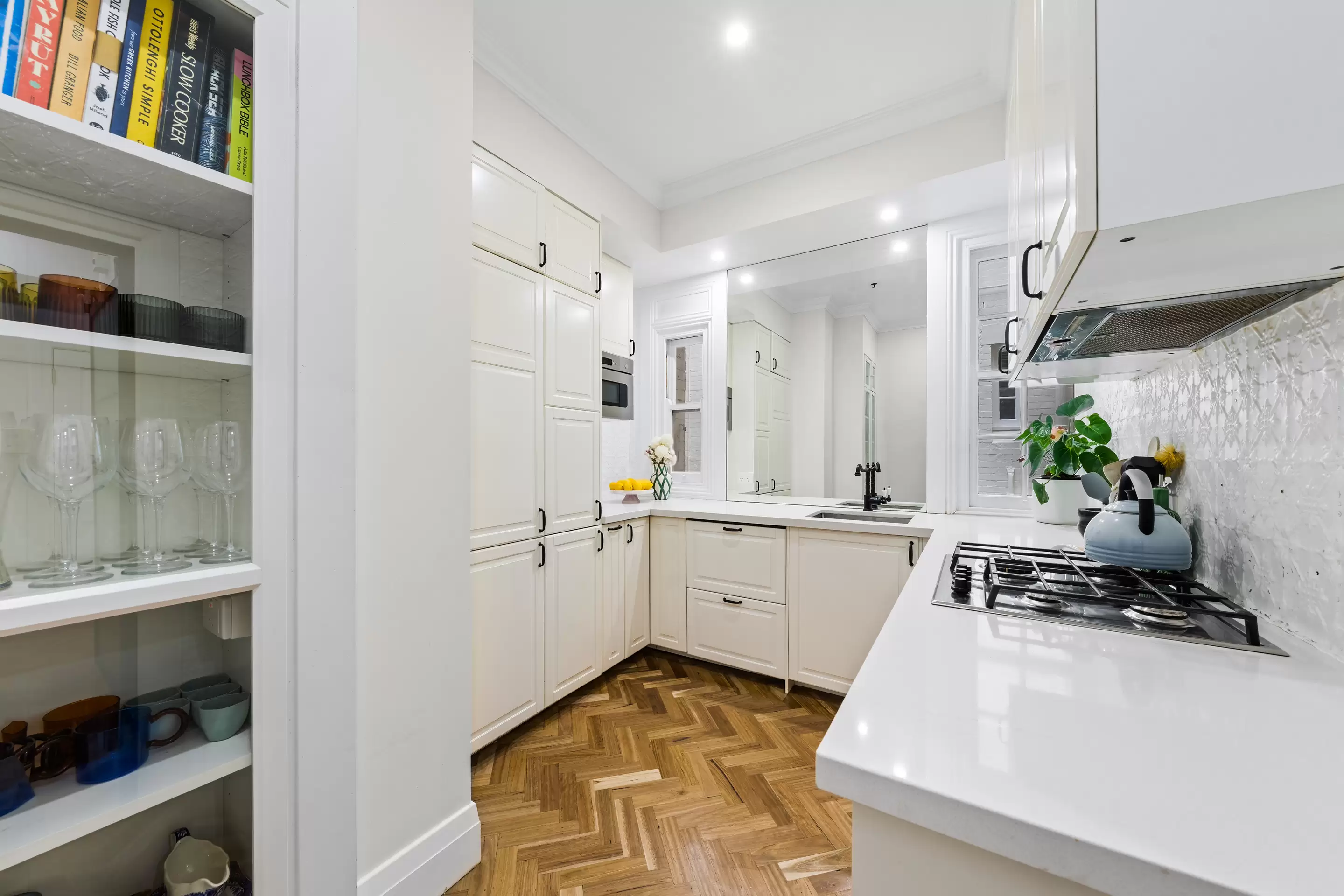 9 / 28 Onslow Avenue, Elizabeth Bay Leased by Sydney Sotheby's International Realty - image 6