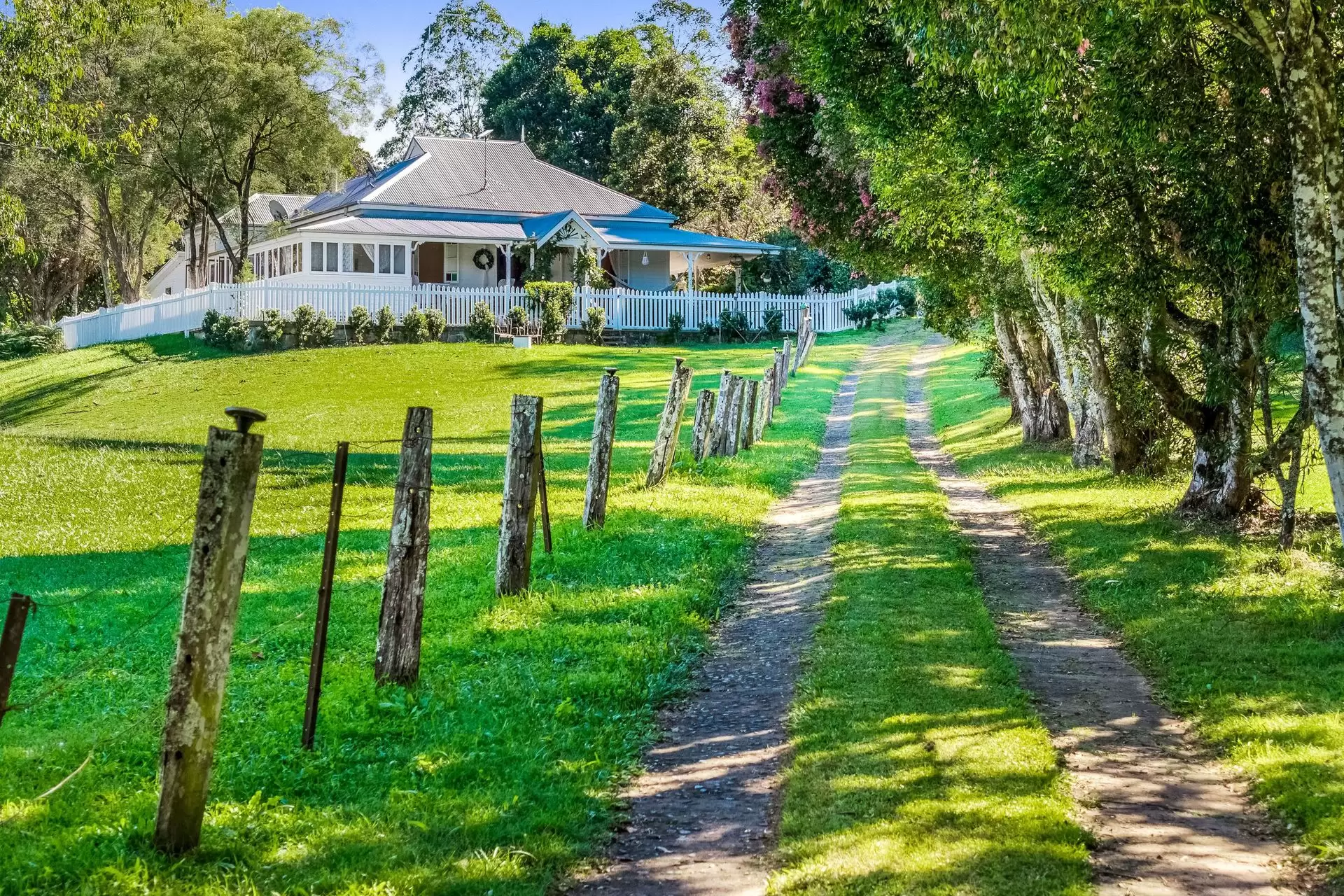 697B Pinchin Road, Goolmangar Sold by Sydney Sotheby's International Realty - image 1