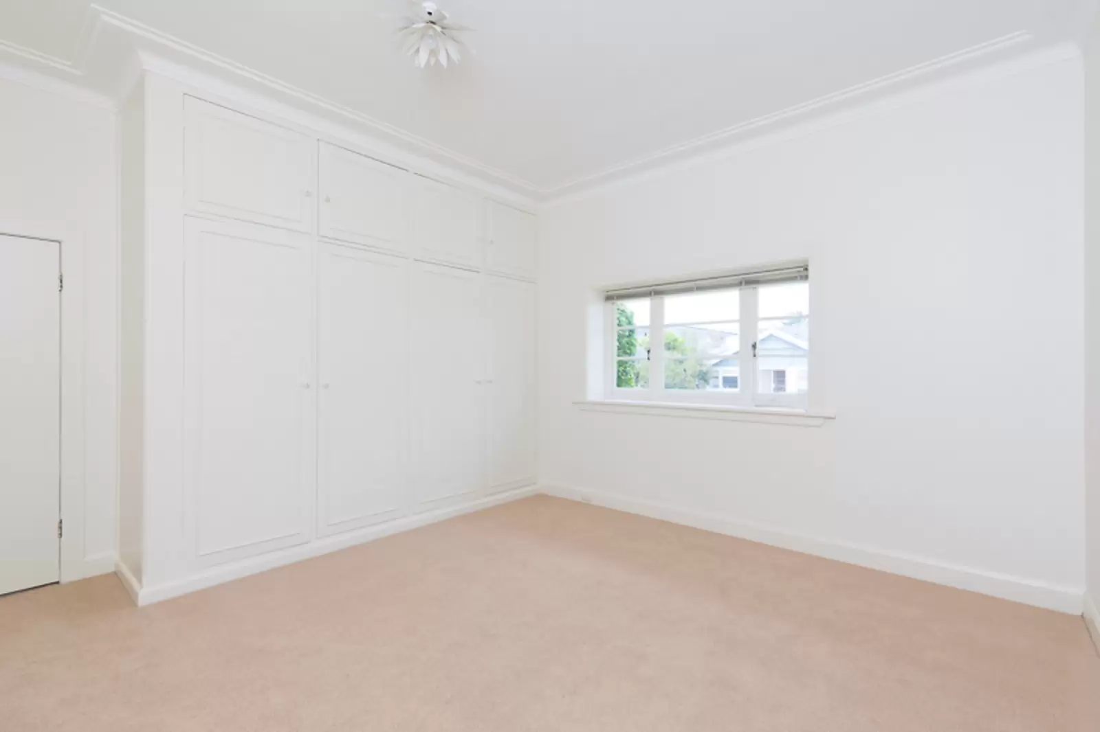 Rose Bay Leased by Sydney Sotheby's International Realty - image 11