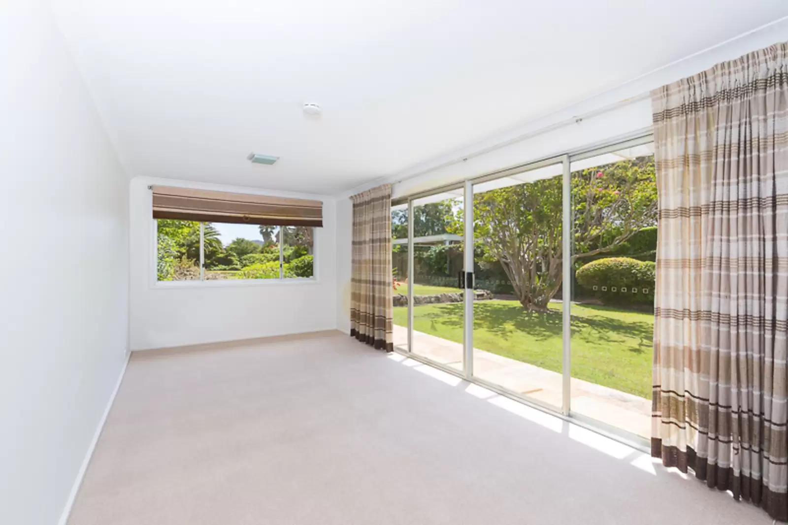 Rose Bay Leased by Sydney Sotheby's International Realty - image 9