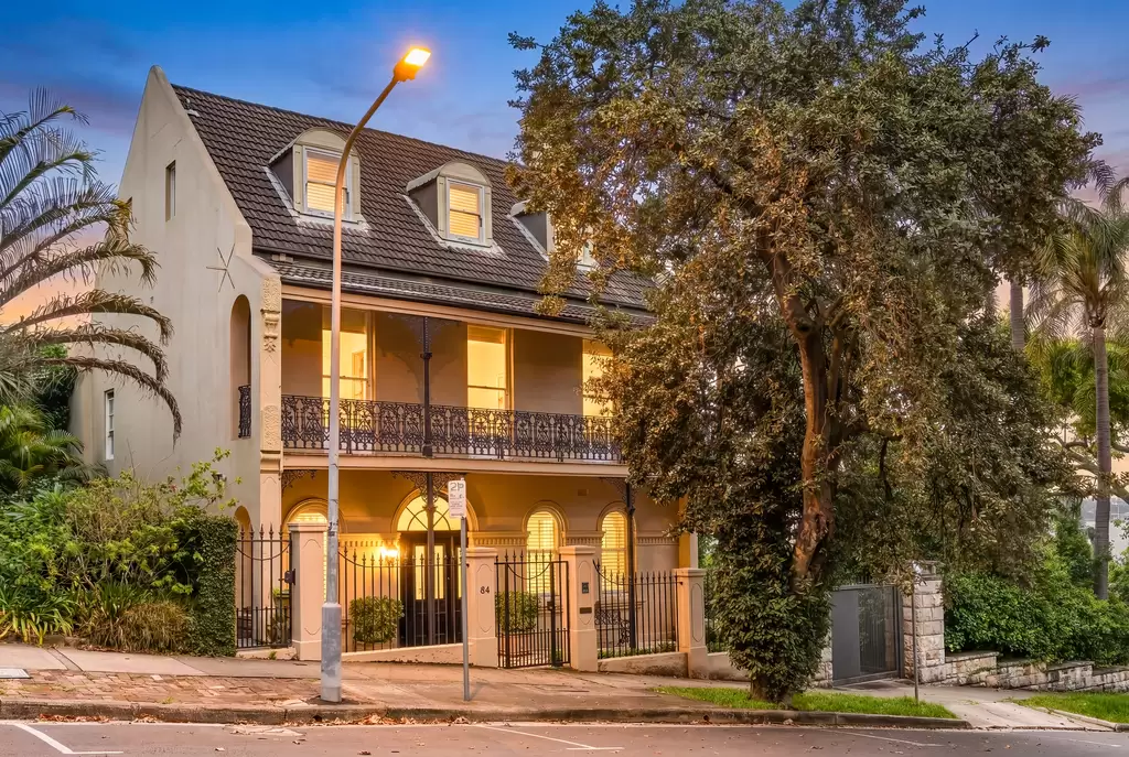 84 Darling Point Road, Darling Point Sold by Sydney Sotheby's International Realty