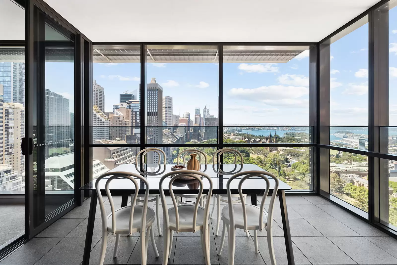 2803/157 Liverpool Street, Sydney For Sale by Sydney Sotheby's International Realty - image 5