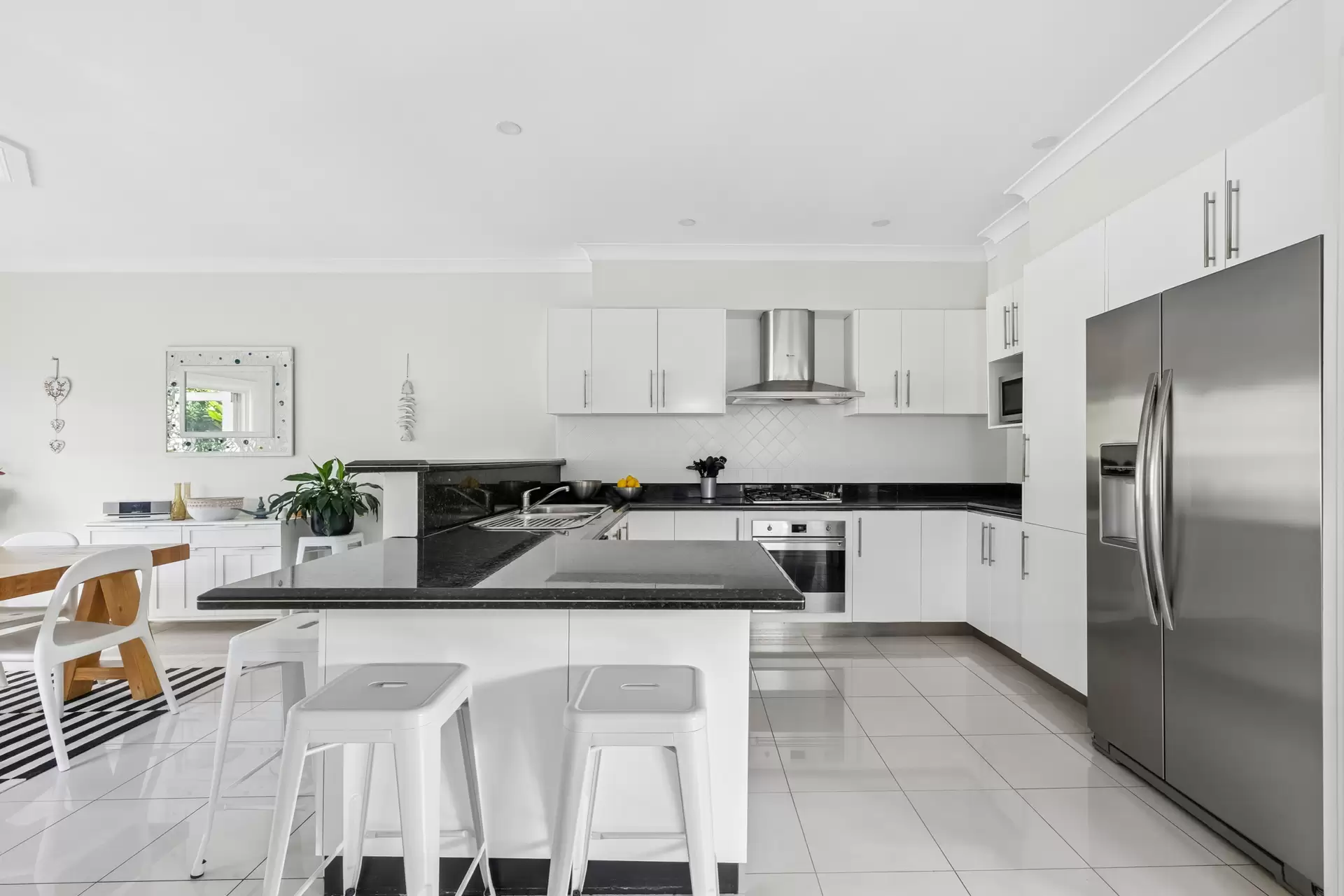 1A Brisbane Street, Chifley Sold by Sydney Sotheby's International Realty - image 6