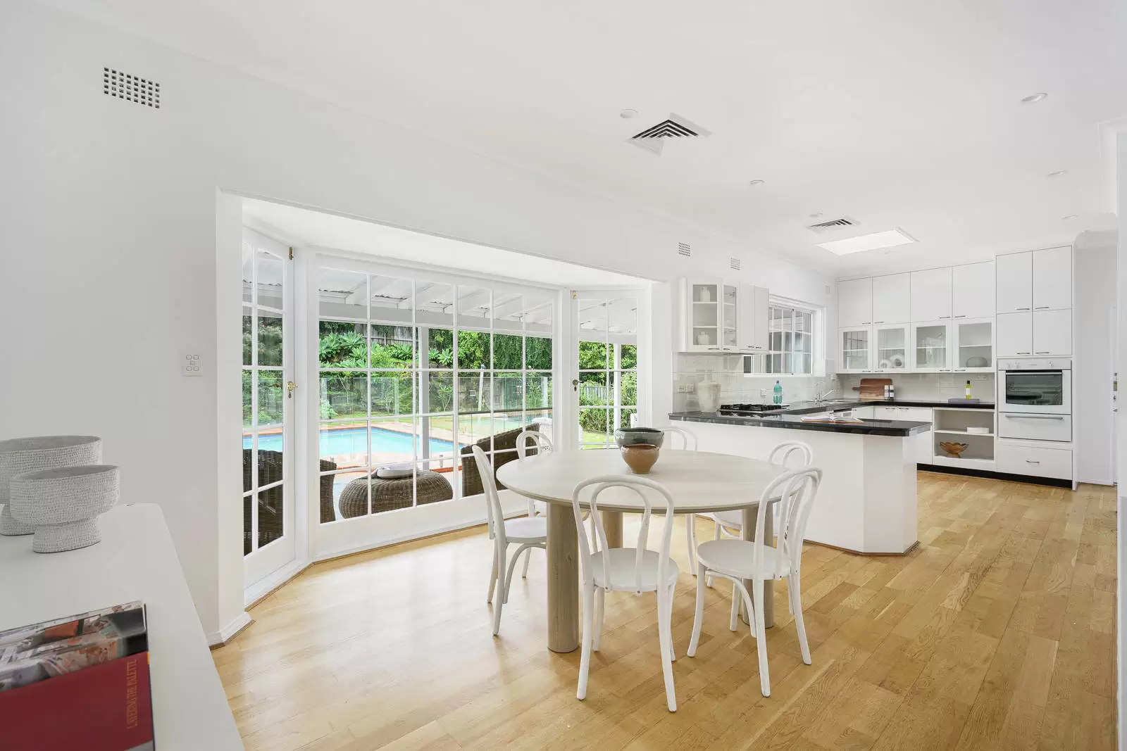 10 Graham Avenue, Pymble For Sale by Sydney Sotheby's International Realty - image 4