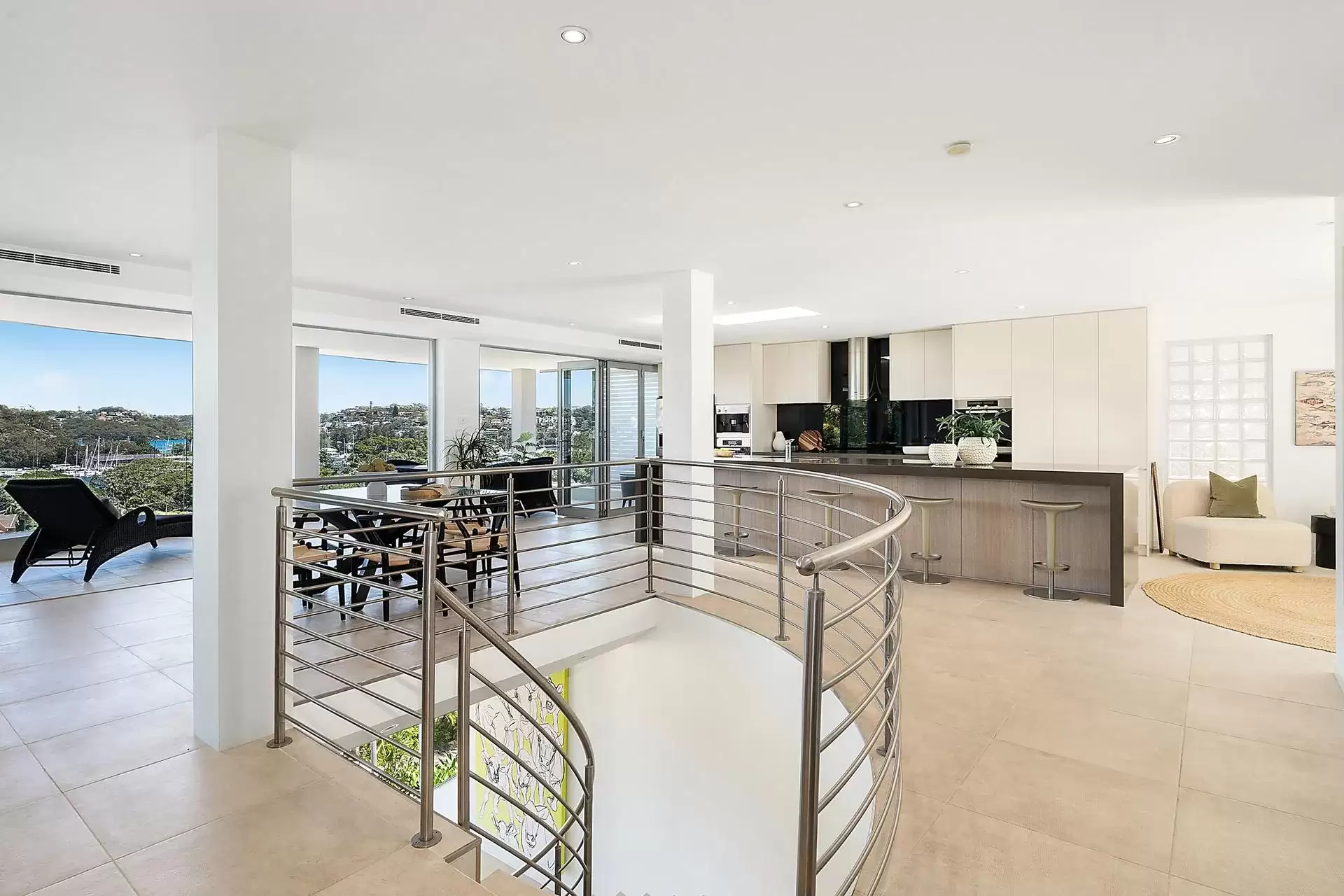 18 Amiens Road, Clontarf Sold by Sydney Sotheby's International Realty - image 15