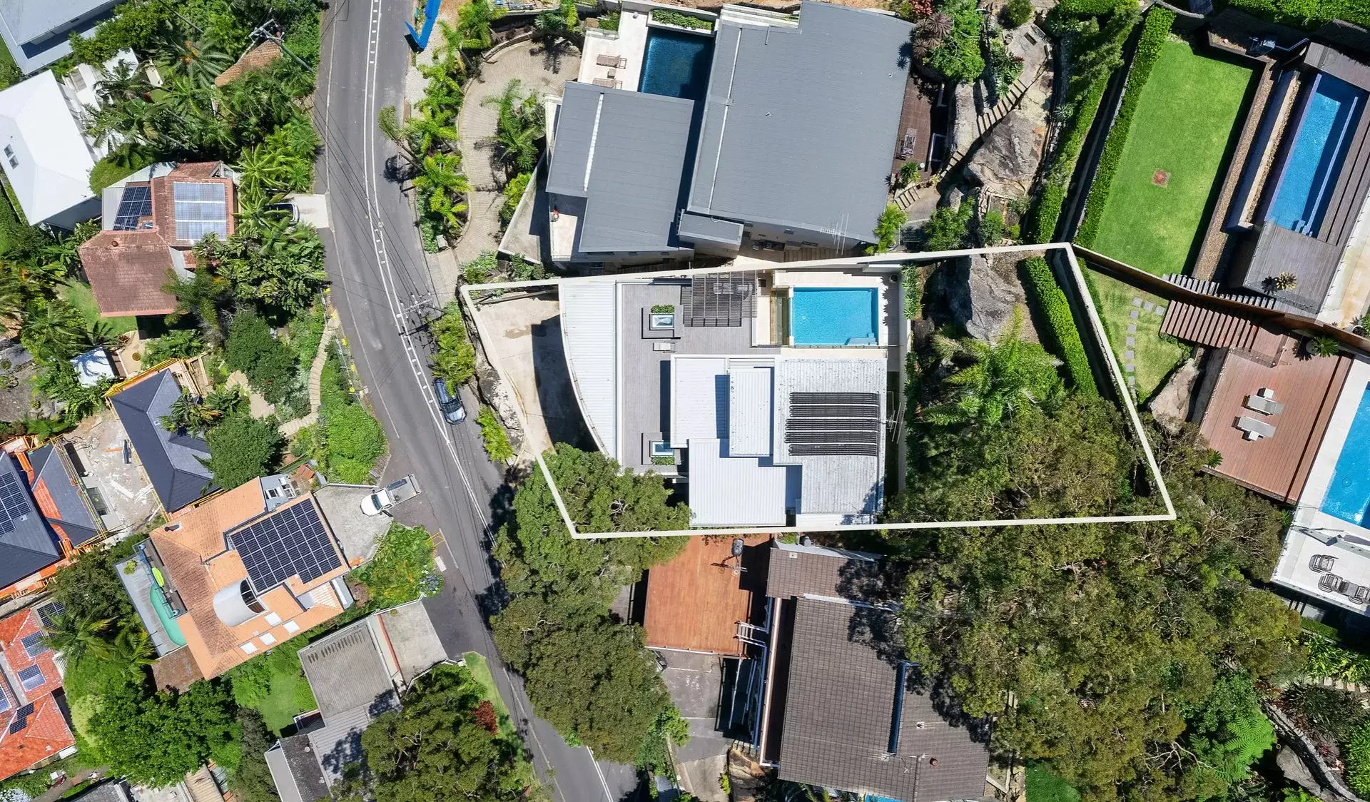 18 Amiens Road, Clontarf Sold by Sydney Sotheby's International Realty - image 19