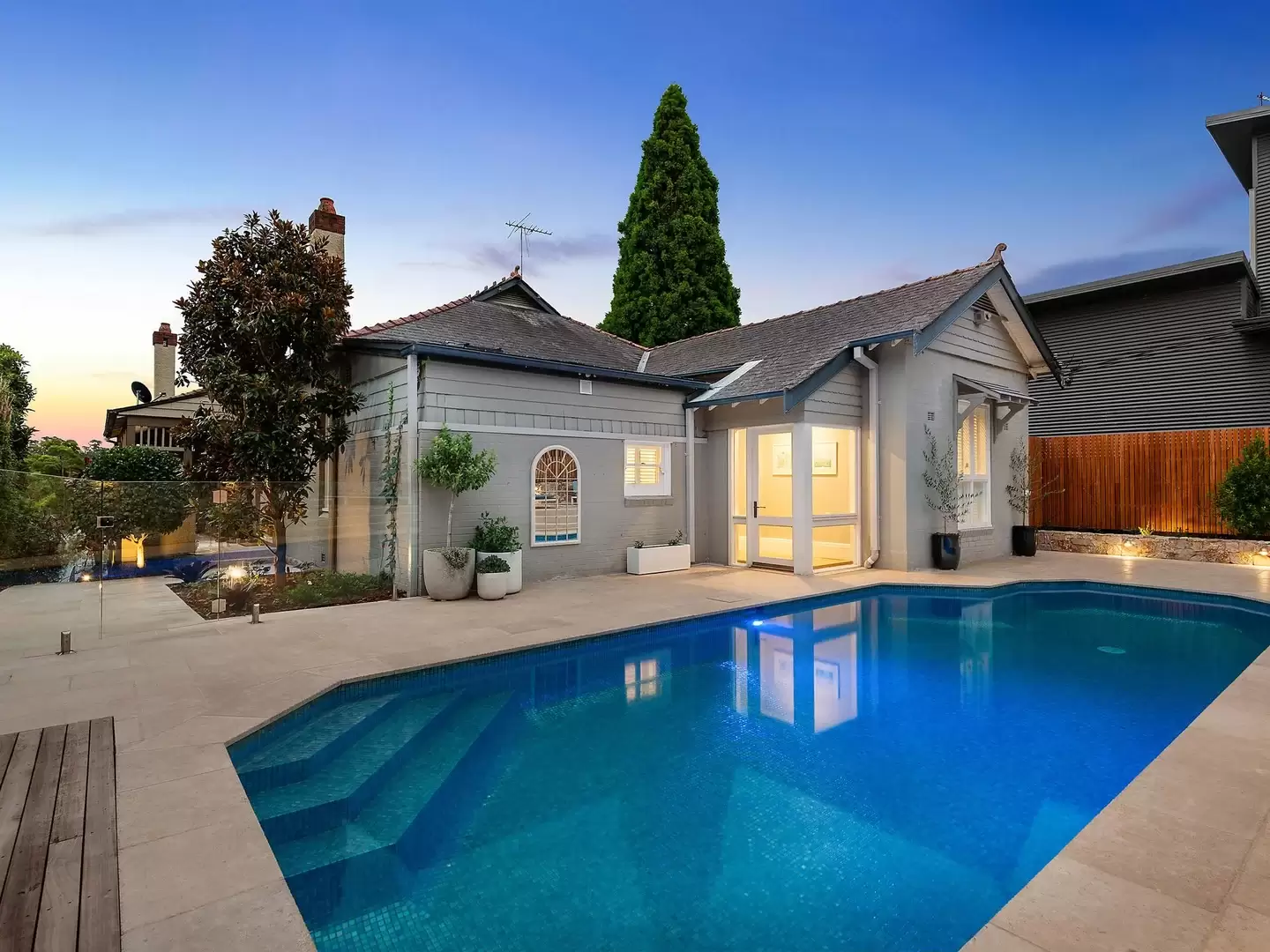 1 Dettmann Avenue, Longueville Sold by Sydney Sotheby's International Realty - image 3