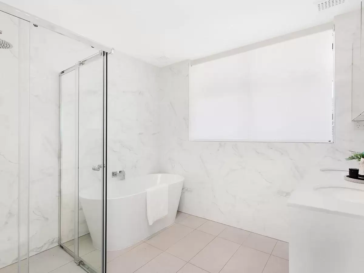 4/24 Almora Street, Mosman Sold by Sydney Sotheby's International Realty - image 4