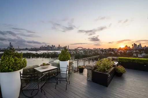 6/3 Raglan Street, Mosman Sold by Sydney Sotheby's International Realty