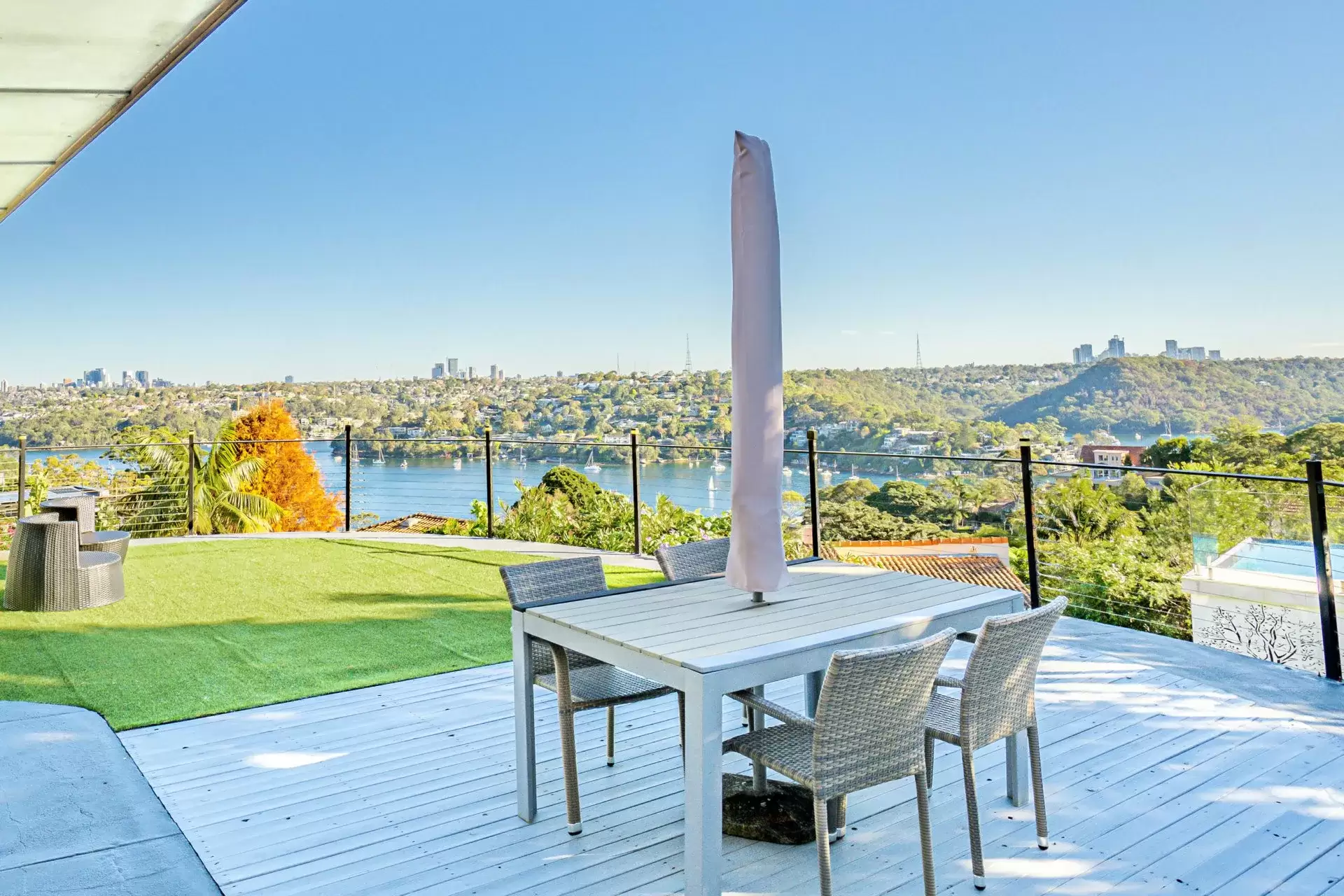 5 Gurney Crescent, Seaforth Sold by Sydney Sotheby's International Realty - image 3