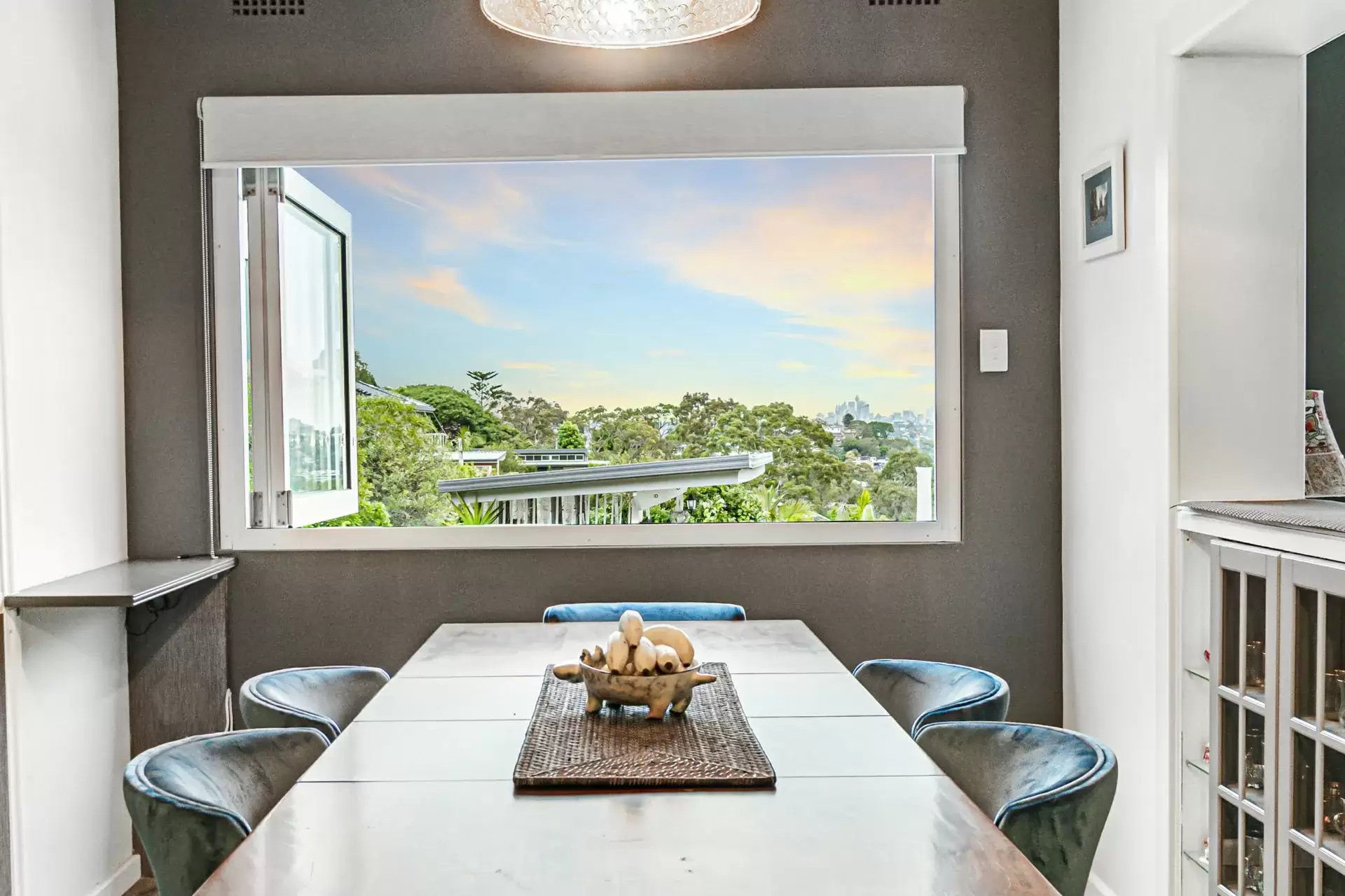 5 Gurney Crescent, Seaforth Sold by Sydney Sotheby's International Realty - image 5