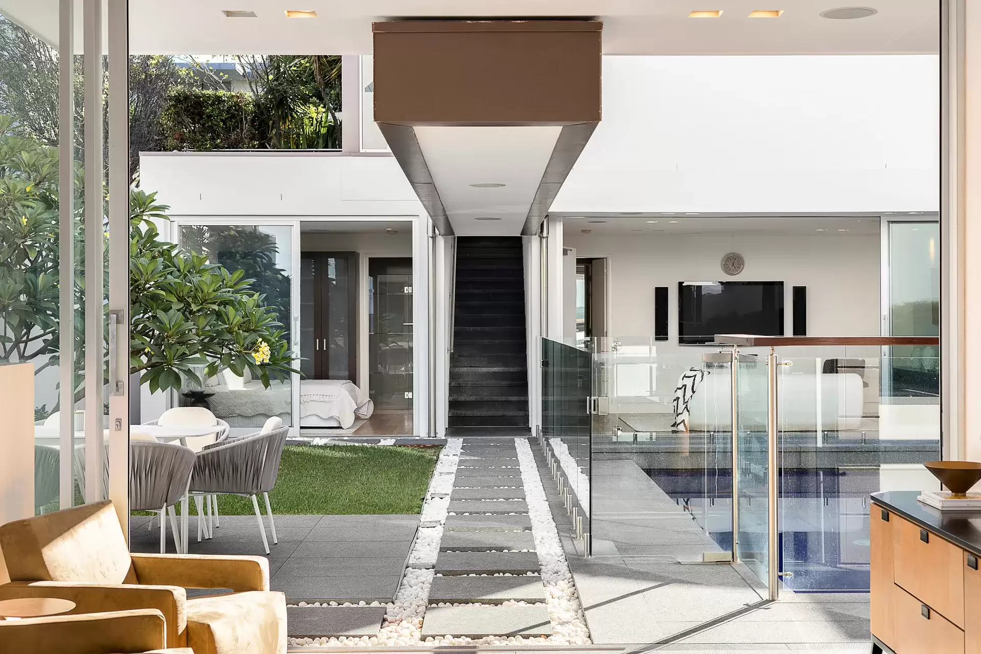8 Superba Parade, Mosman Sold by Sydney Sotheby's International Realty - image 18