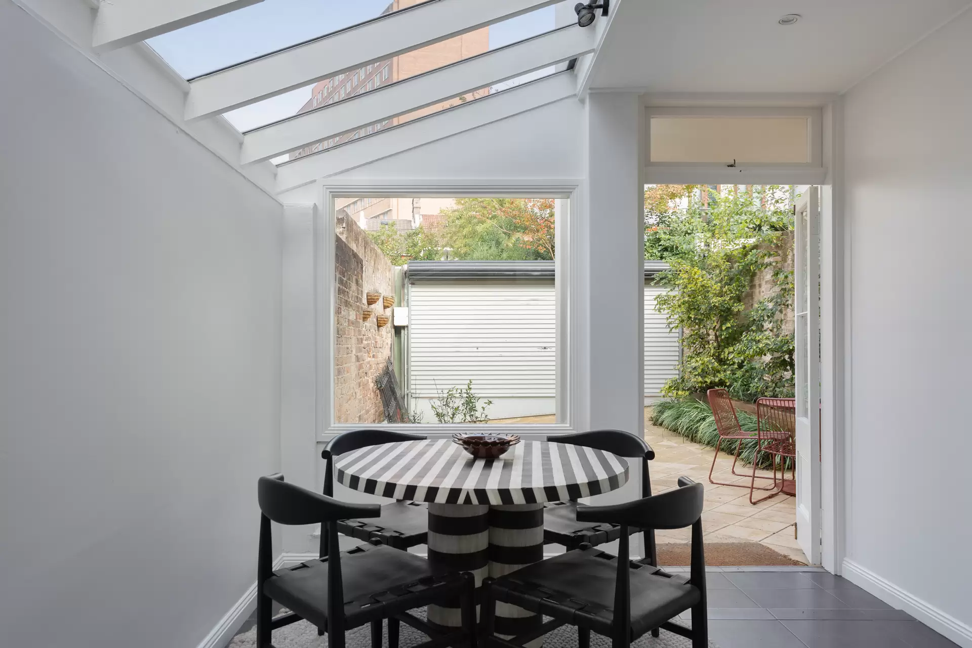 459 Liverpool Street, Darlinghurst Sold by Sydney Sotheby's International Realty - image 1