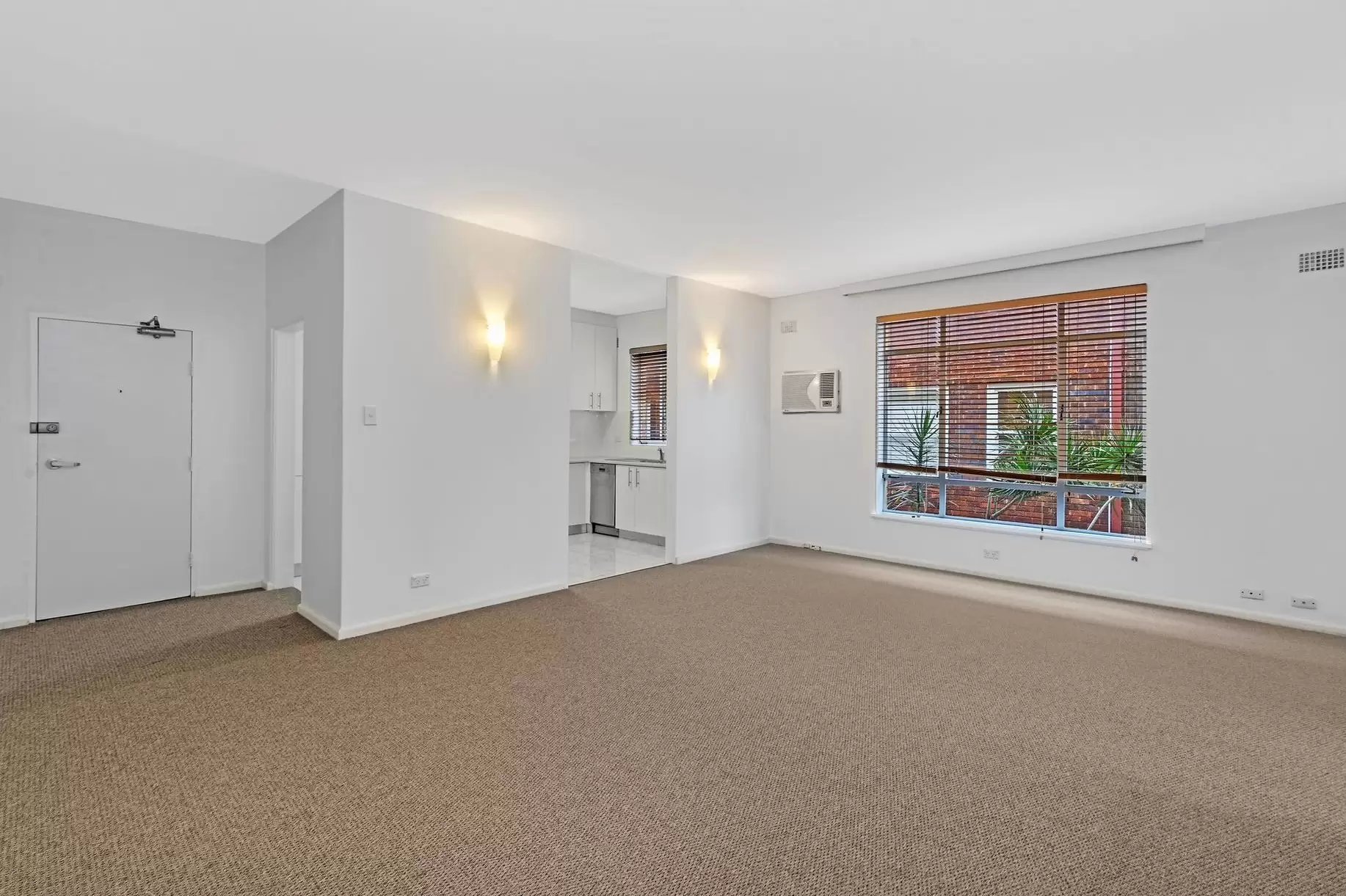 7 / 14 Stafford Street, Double Bay Leased by Sydney Sotheby's International Realty - image 2