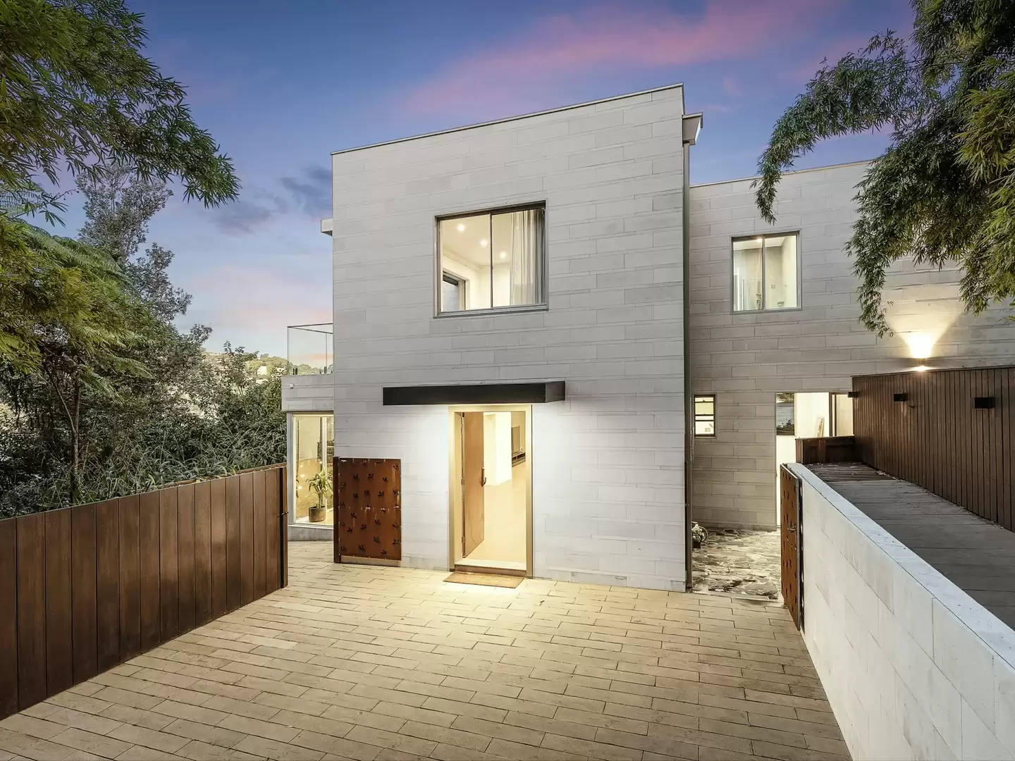 308 Edinburgh Road, Castlecrag Sold by Sydney Sotheby's International Realty - image 10