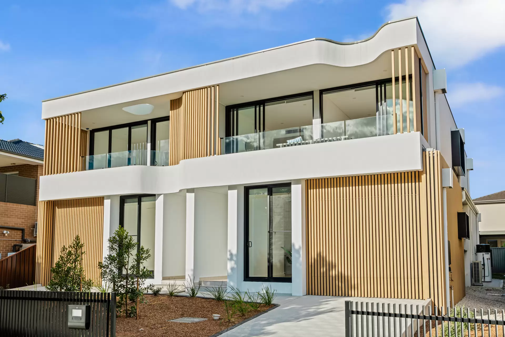40a Parer Street, Maroubra Sold by Sydney Sotheby's International Realty - image 2