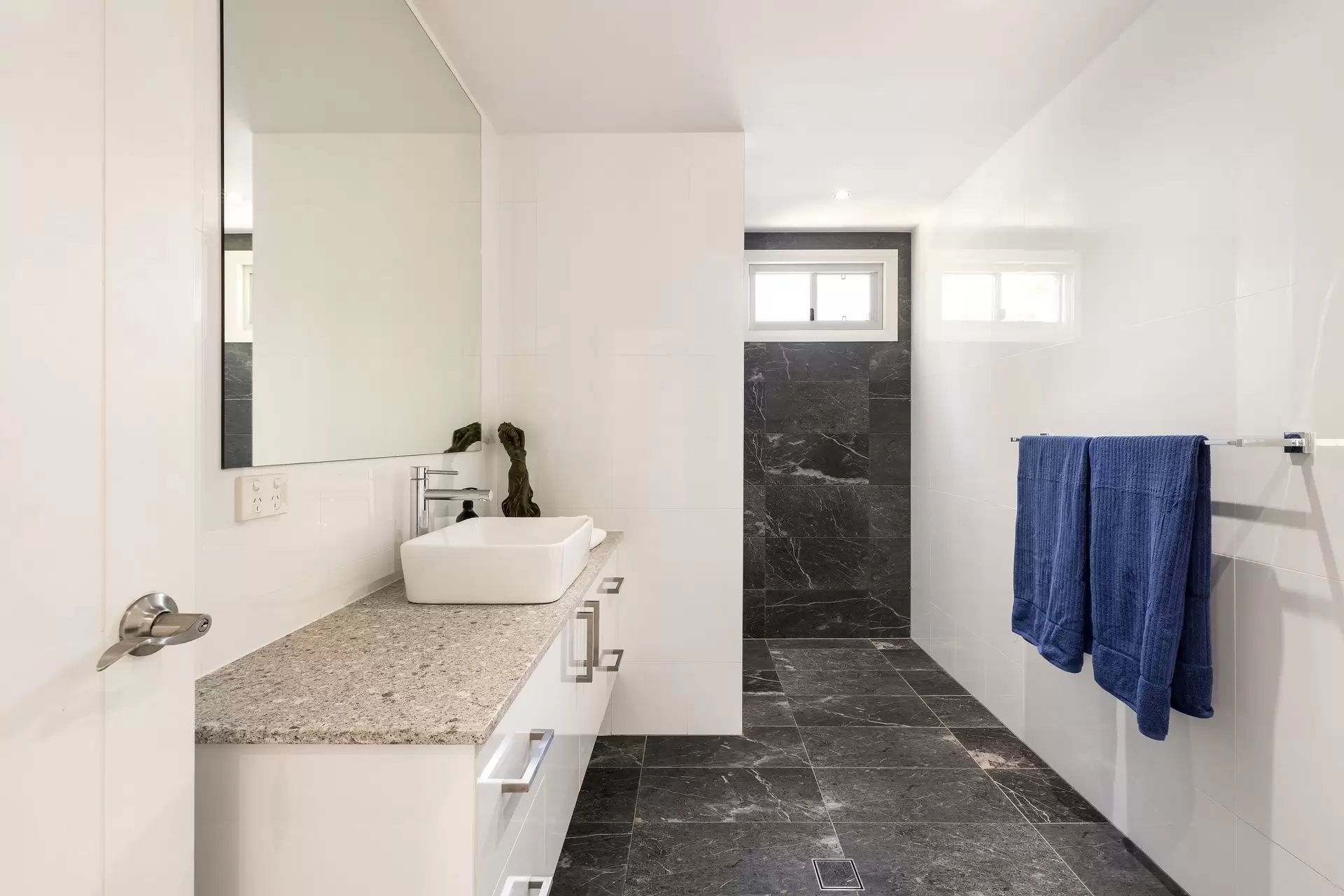 61 Tennyson Street, Byron Bay For Sale by Sydney Sotheby's International Realty - image 13